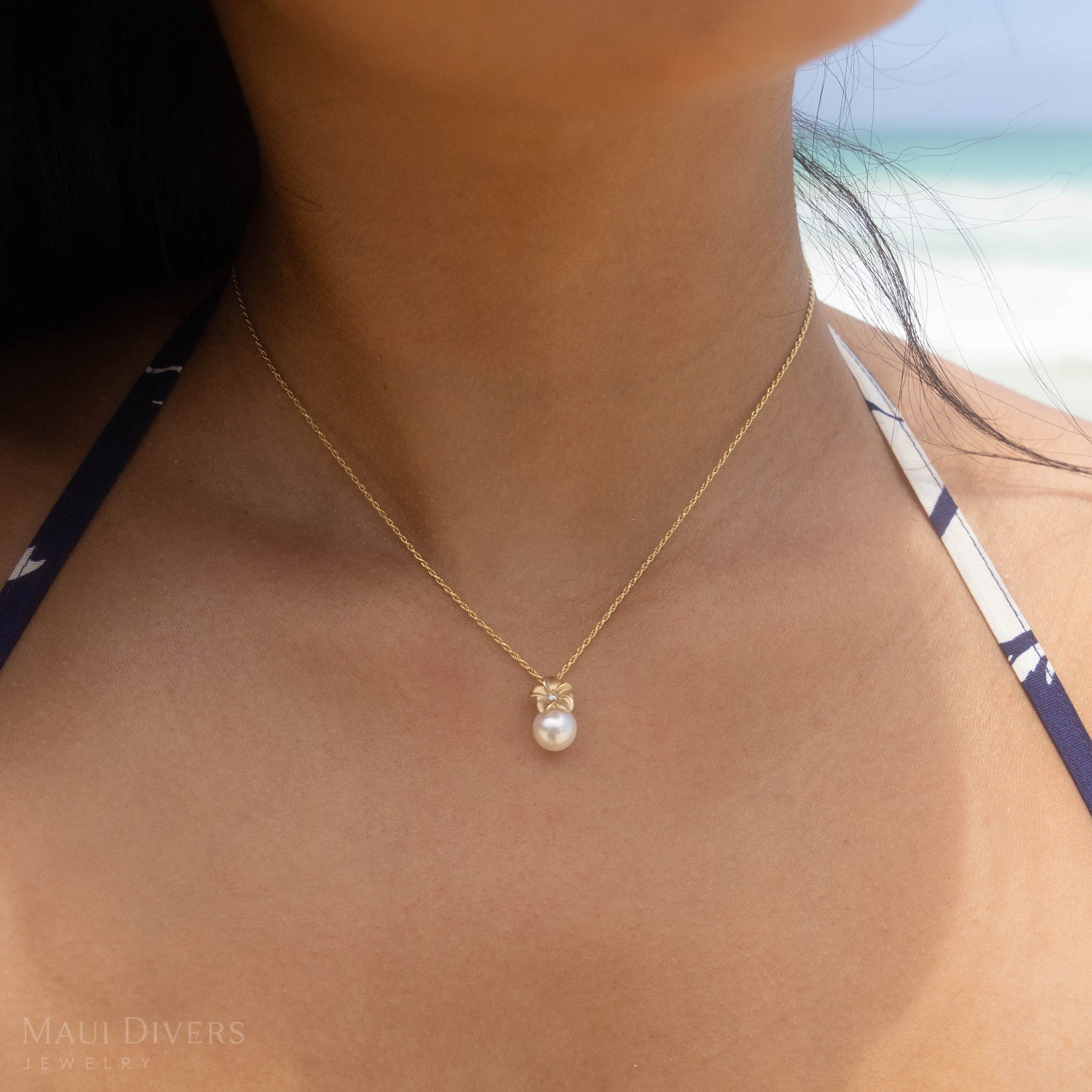 Plumeria Akoya White Pearl Pendant in Gold with Diamond - 8mm