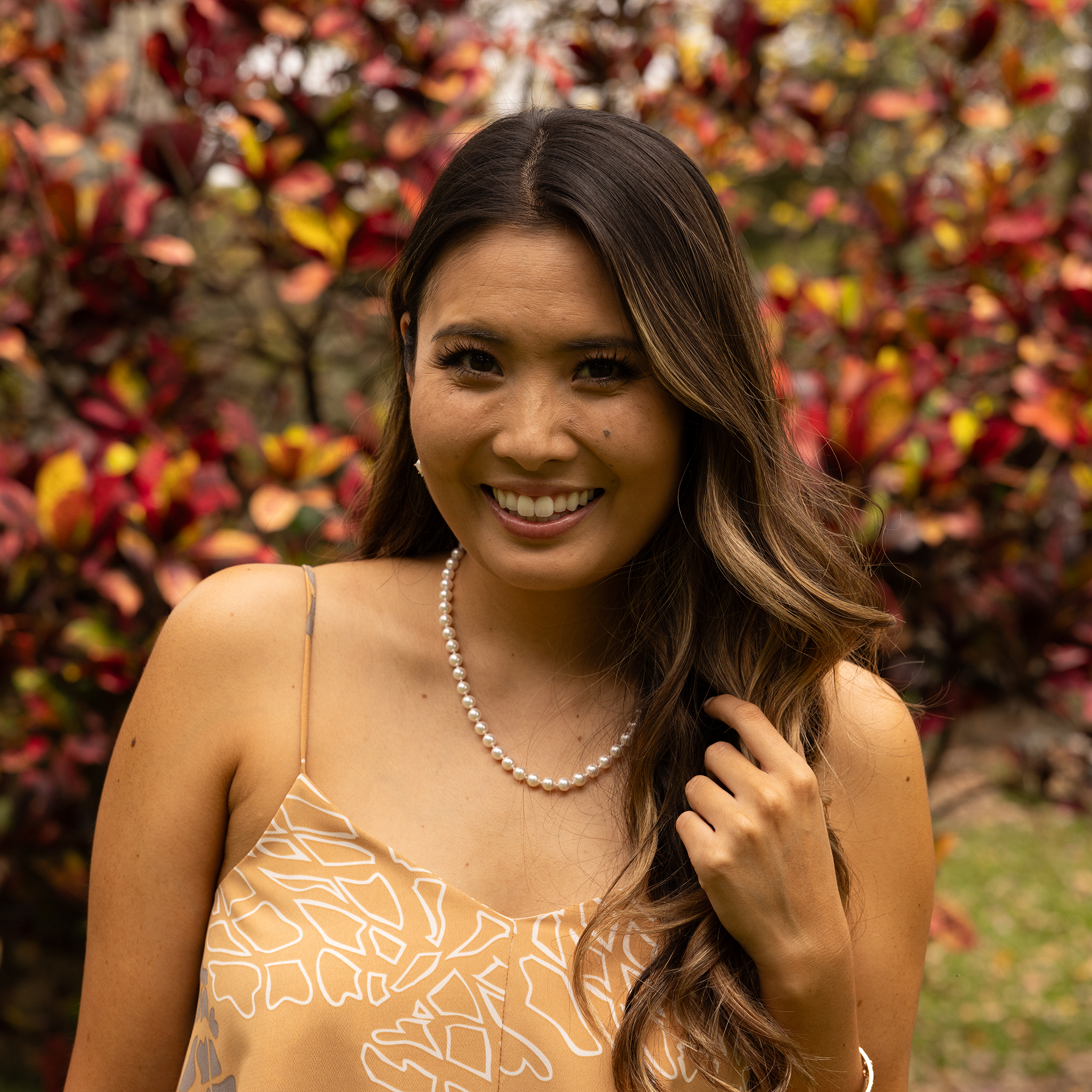 18-19" Akoya White Pearl Strand with Two Tone Gold Clasp - 7-8mm