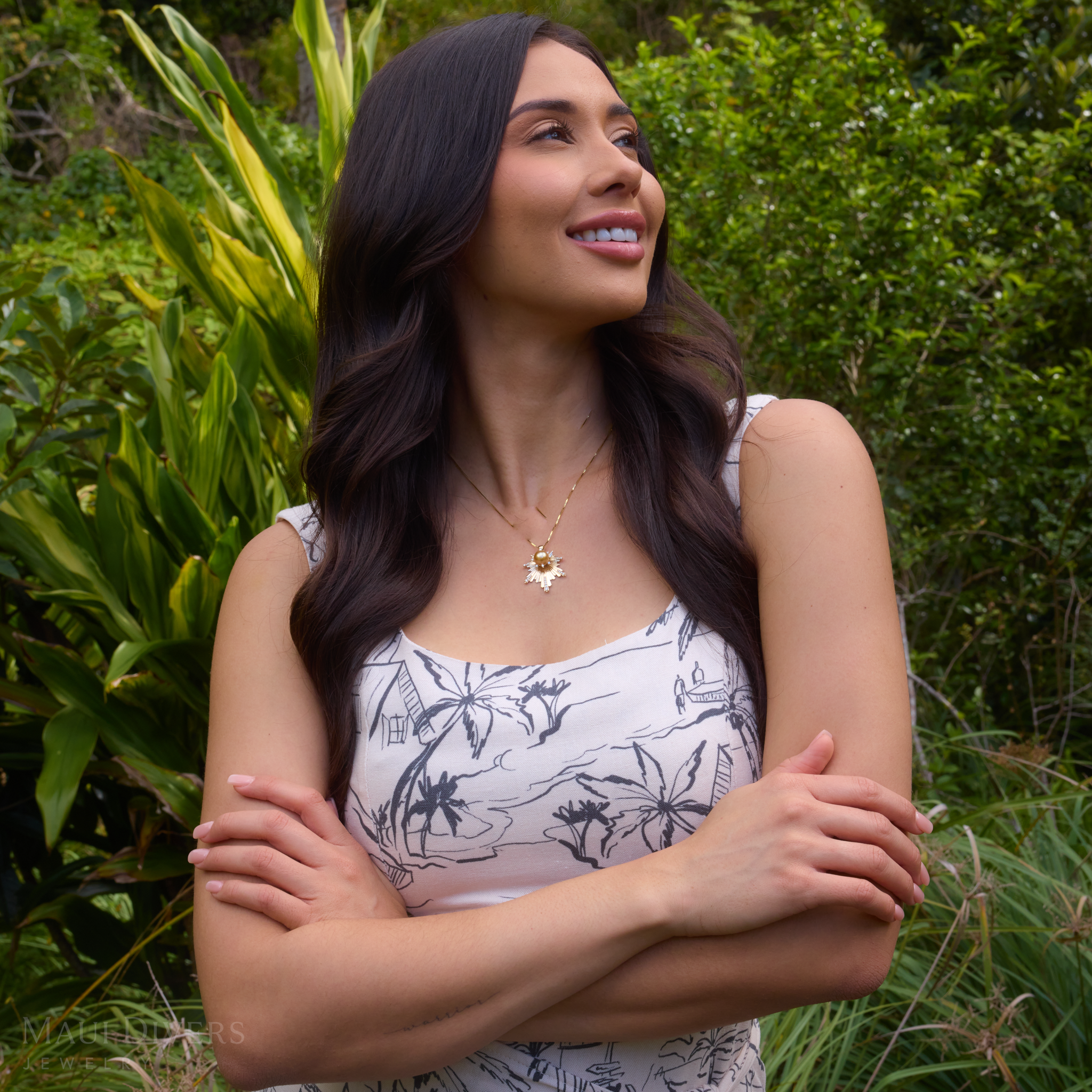 E Hoʻāla South Sea Gold Pearl Pendant in Gold with Diamonds - 27mm