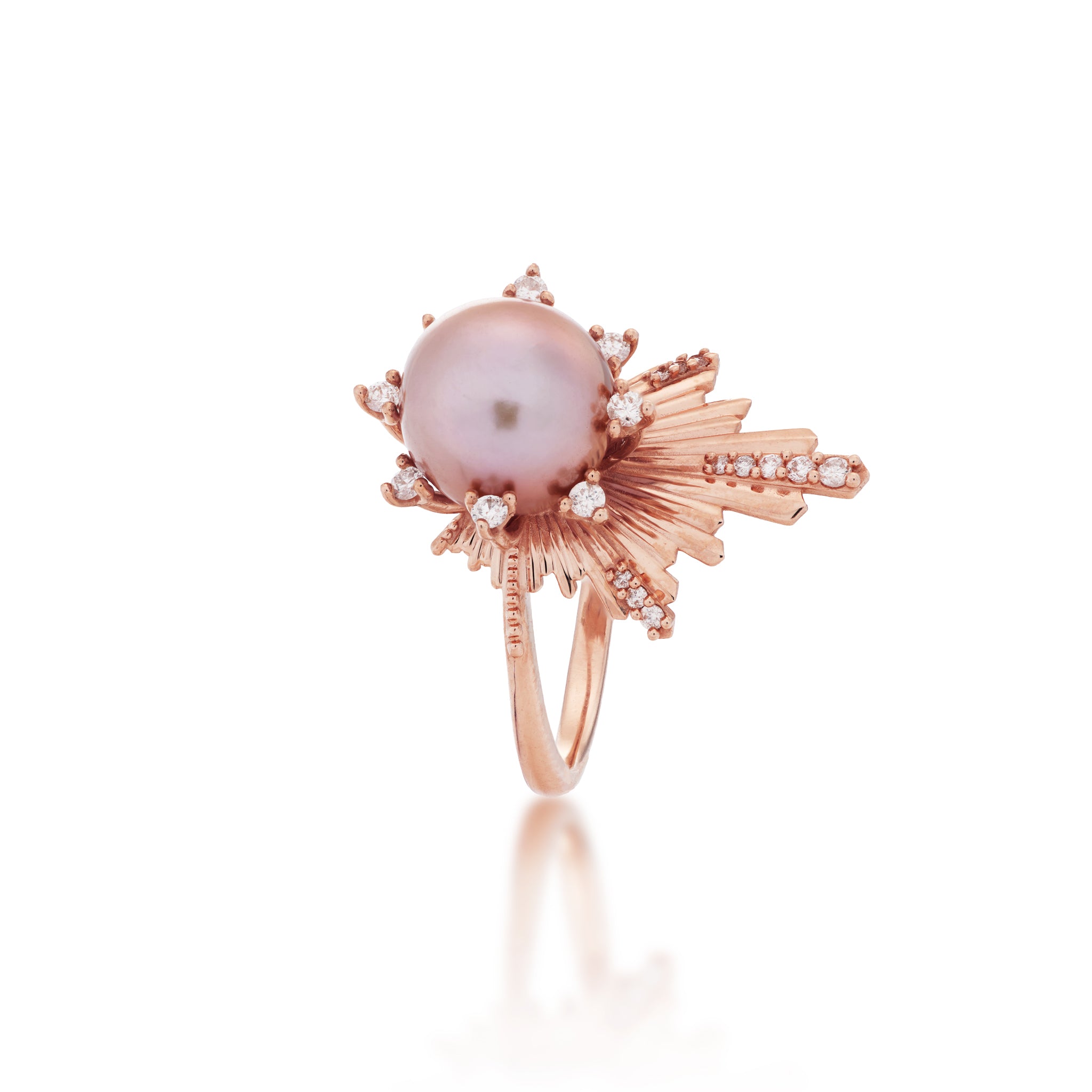 E Hoʻāla Lavender Freshwater Pearl Ring in Rose Gold with Diamonds - 21mm
