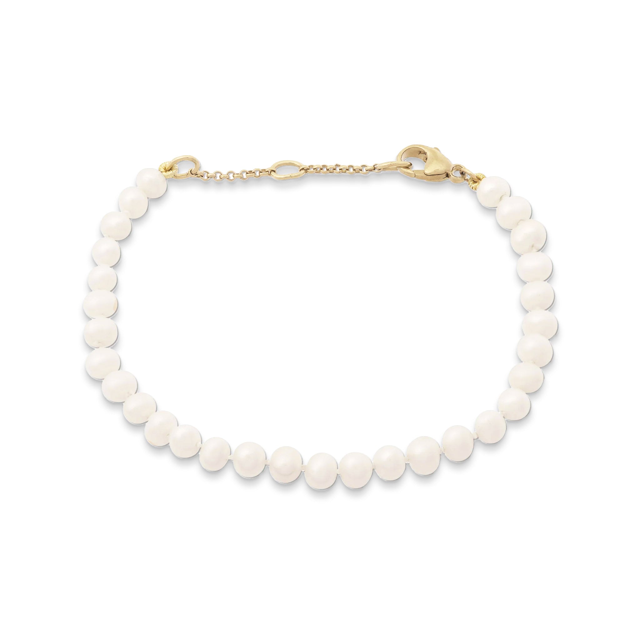 7.5-9" Adjustable White Freshwater Pearl Bracelet in Gold - 4.5-5mm