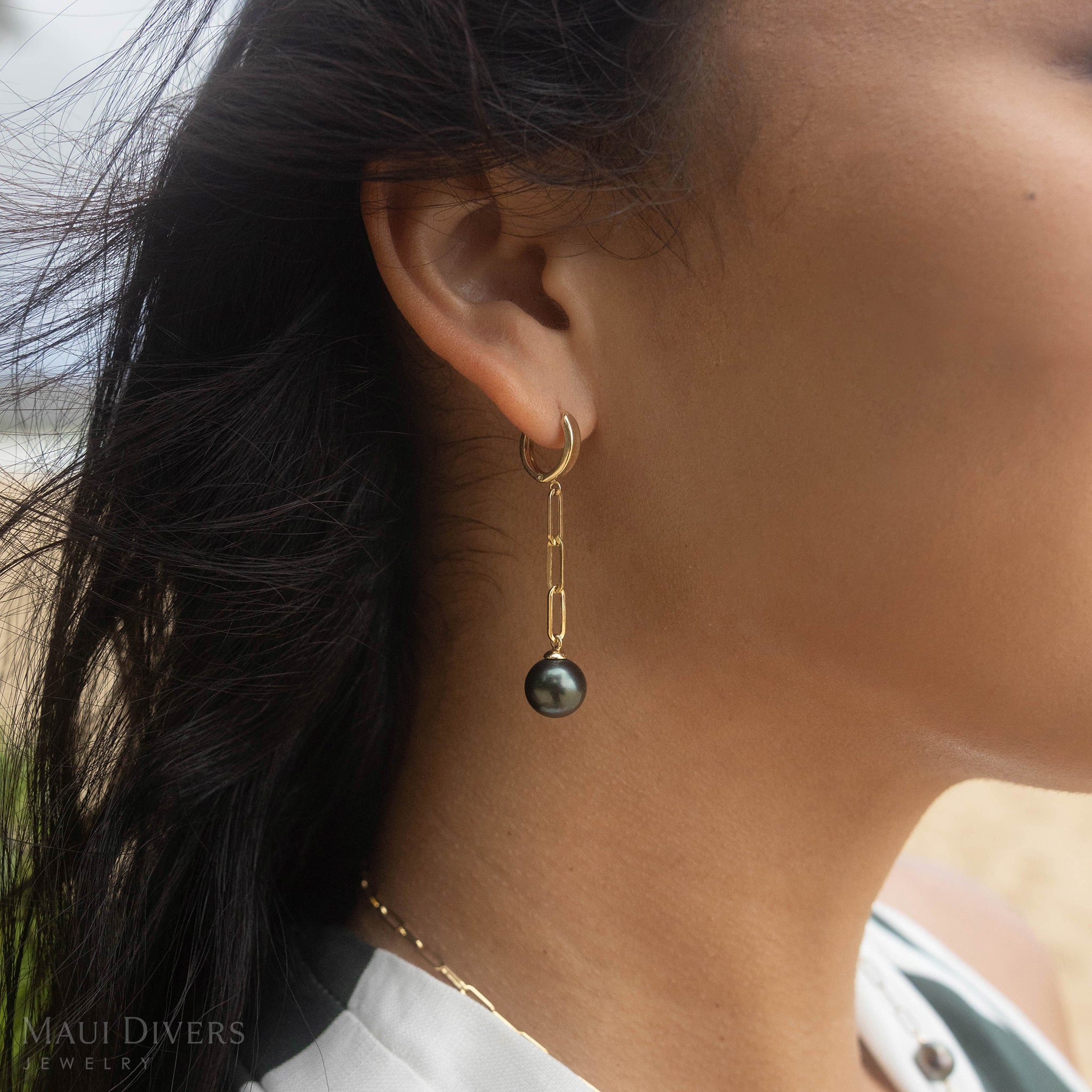Tahitian Black Pearl Paperclip Chain Earrings in Gold - 10-11mm
