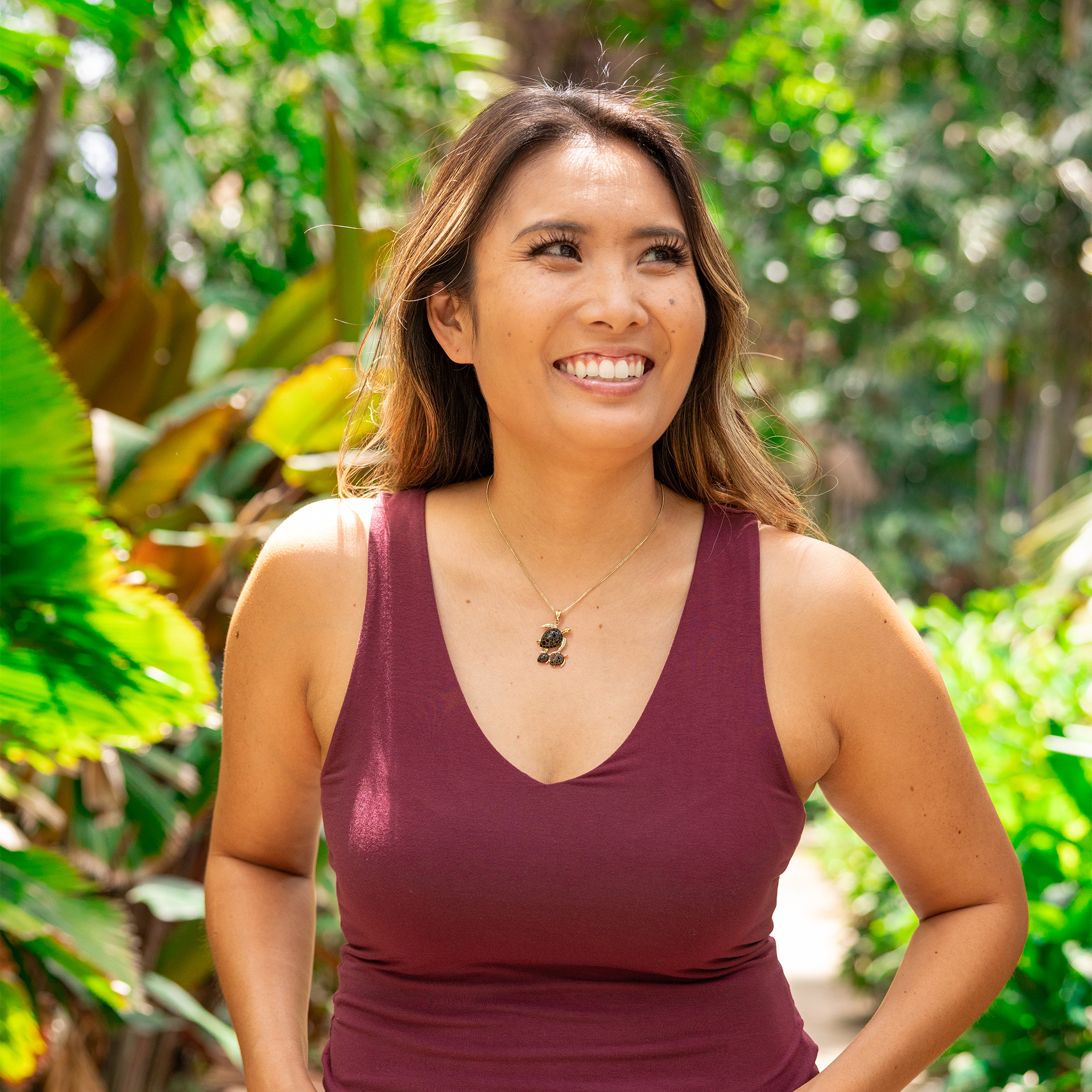 Honu Black Coral Pendant in Gold - 29mm