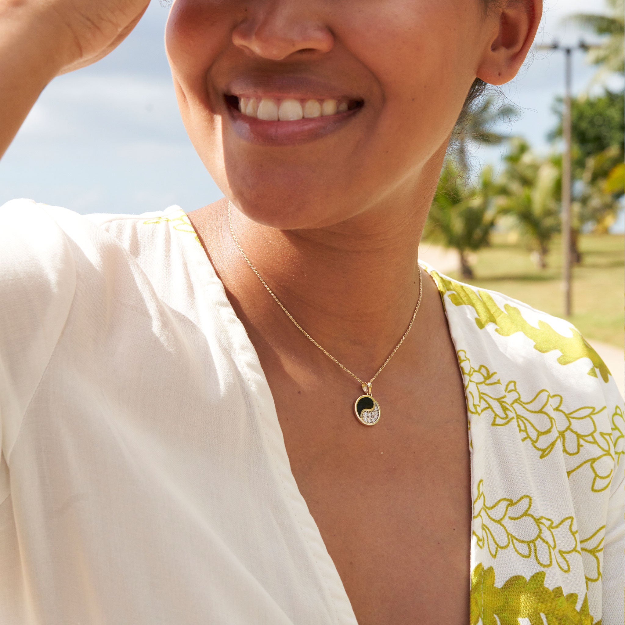 Yin Yang Black Coral Pendant in Gold with Diamonds - 15mm