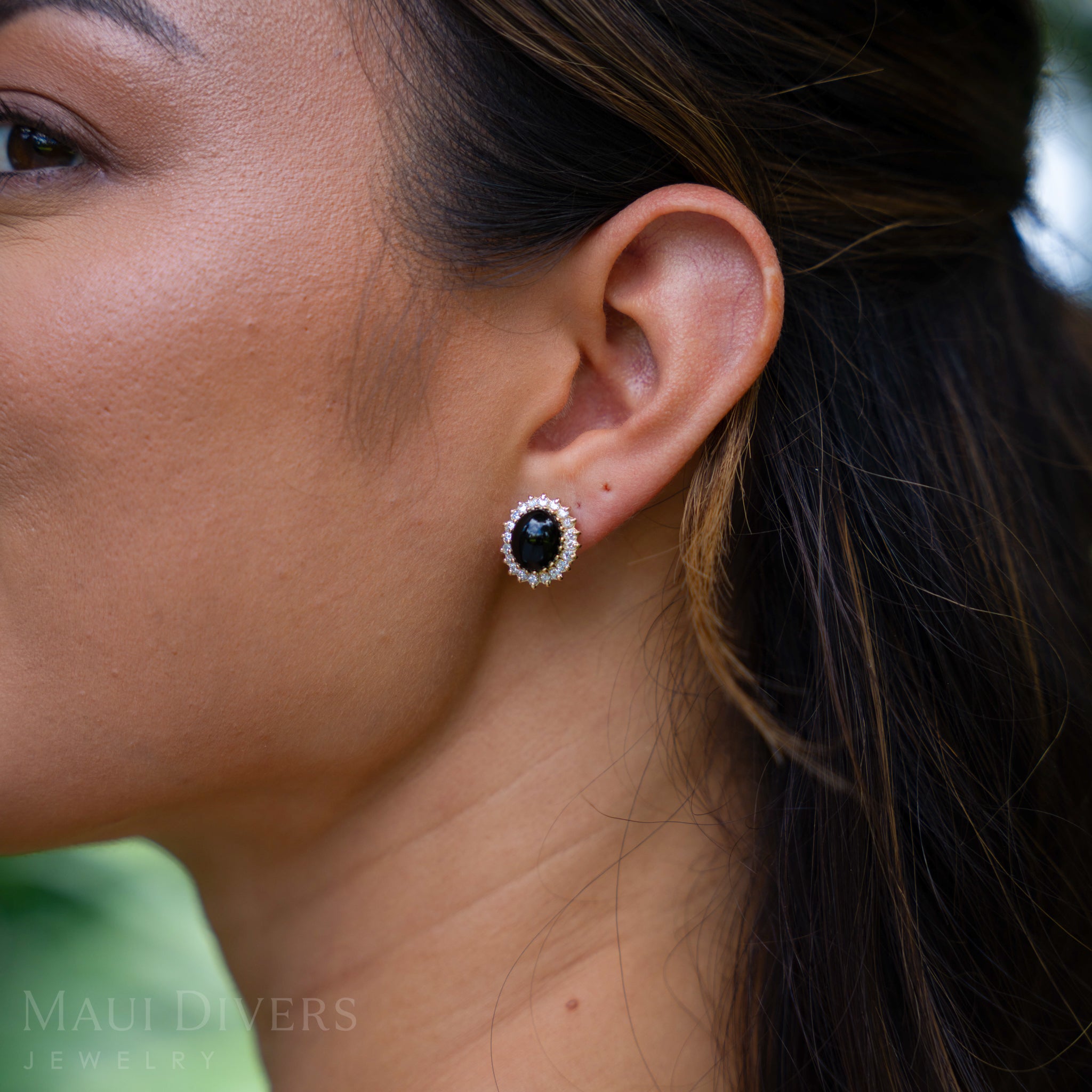 ダイヤモンドと金の王女の王女の黒いサンゴ礁のイヤリング - 10mm