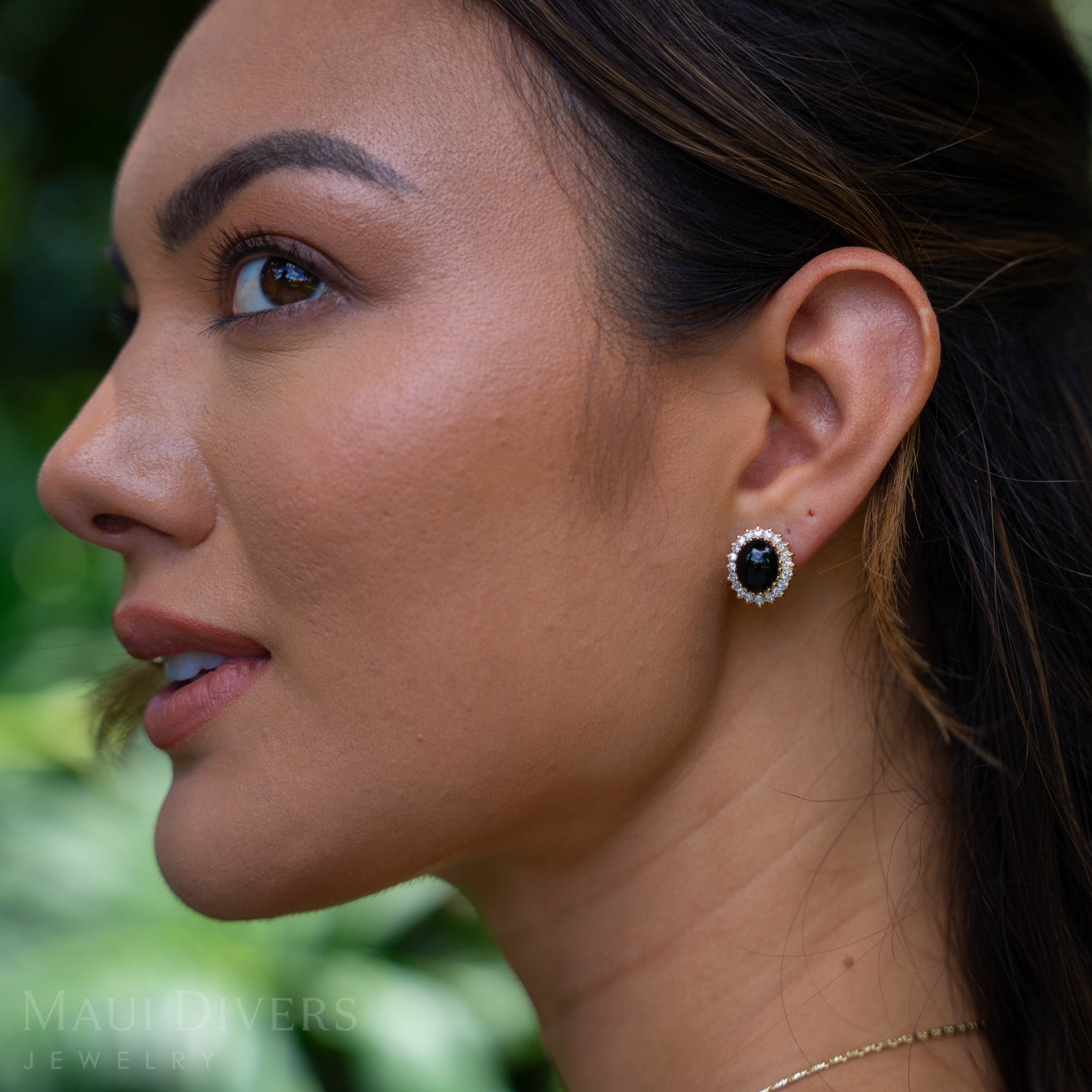 ダイヤモンドと金の王女の王女の黒いサンゴ礁のイヤリング - 10mm