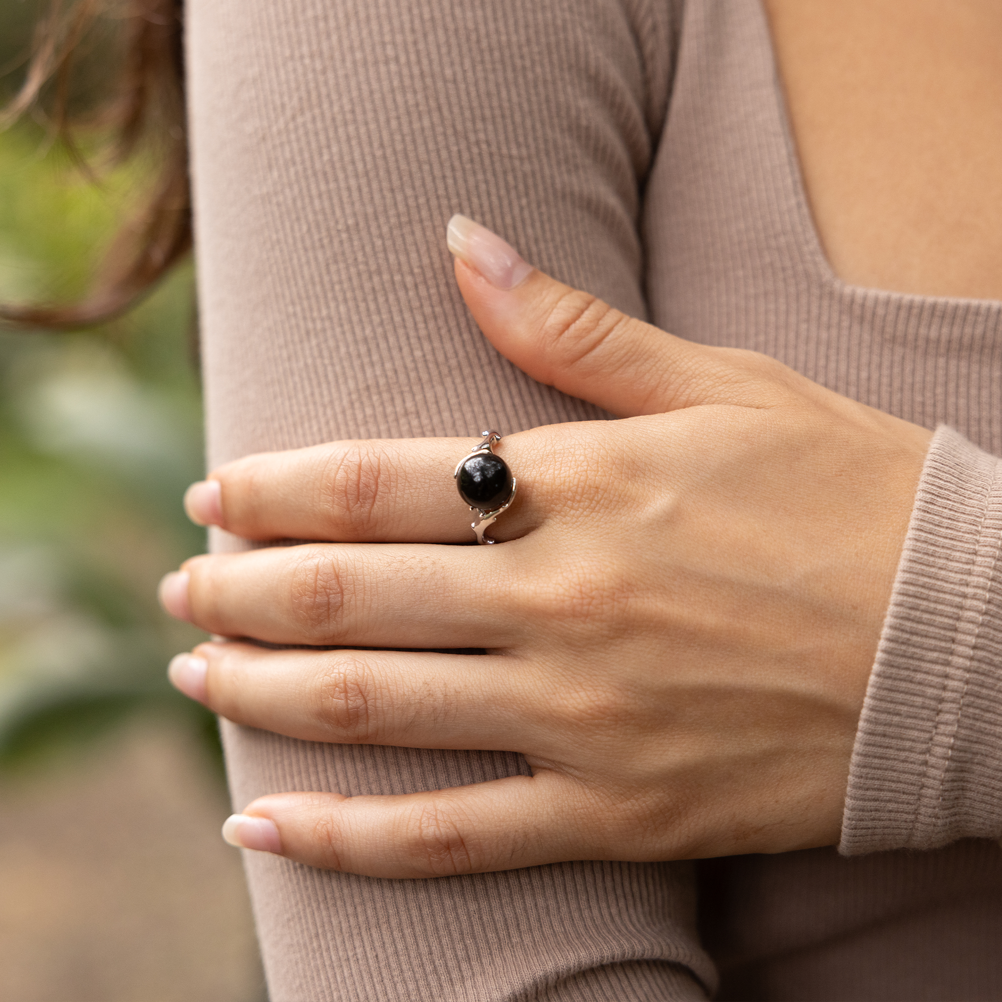 Heritage Black Coral Ring in White Gold