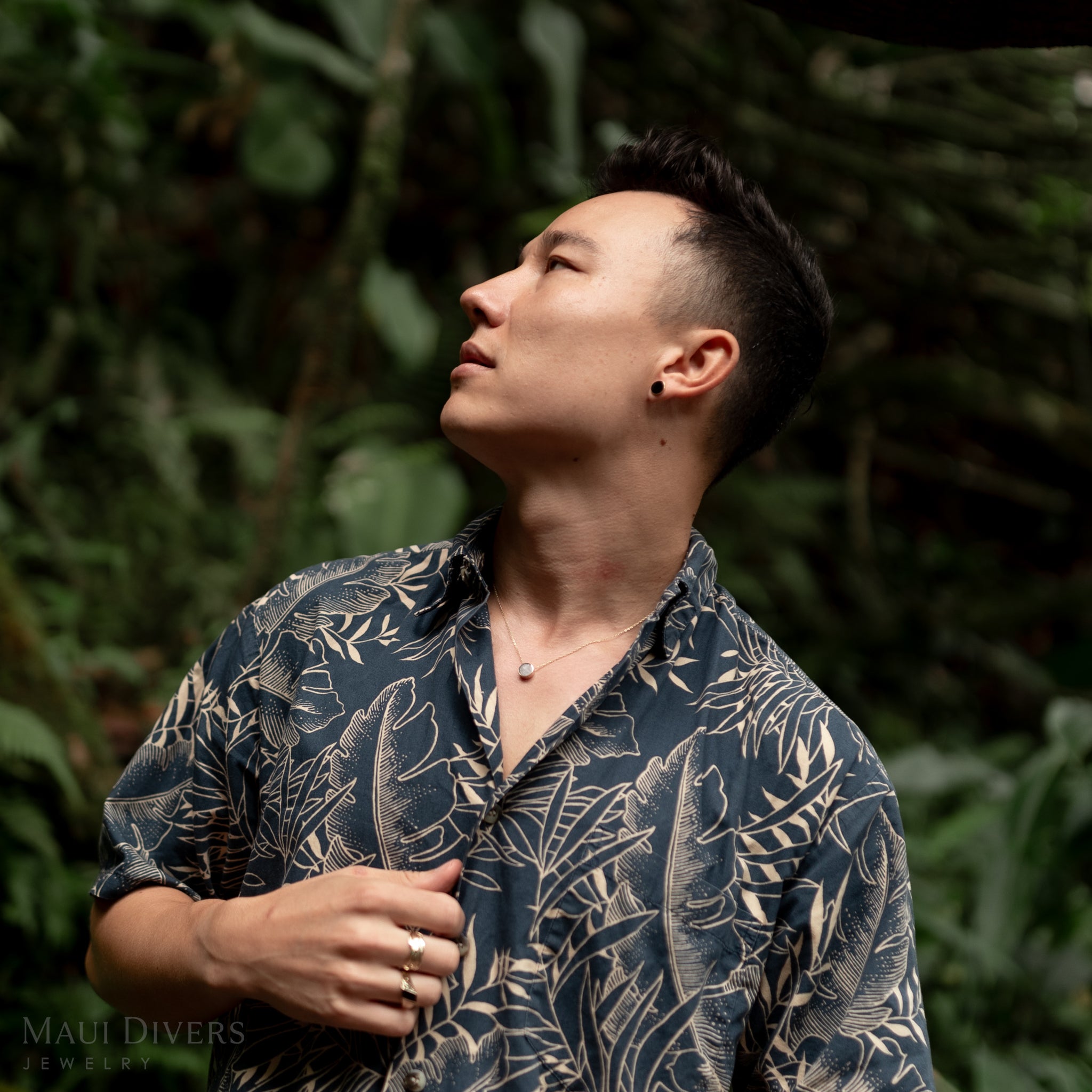 16-18 "ゴールドの真珠のネックレスの調節可能なEclipseフリップサイド黒いコーラル&マザー - 9mm