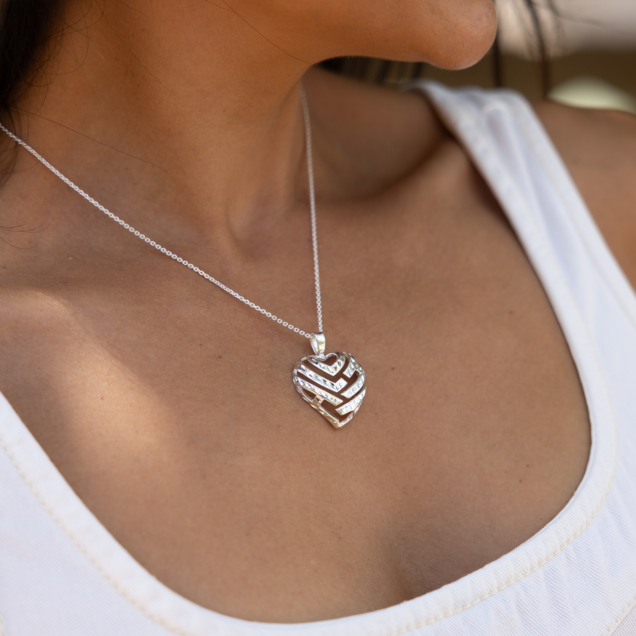 24" Adjustable Aloha Heart Pendant Necklace in Sterling Silver - 24mm