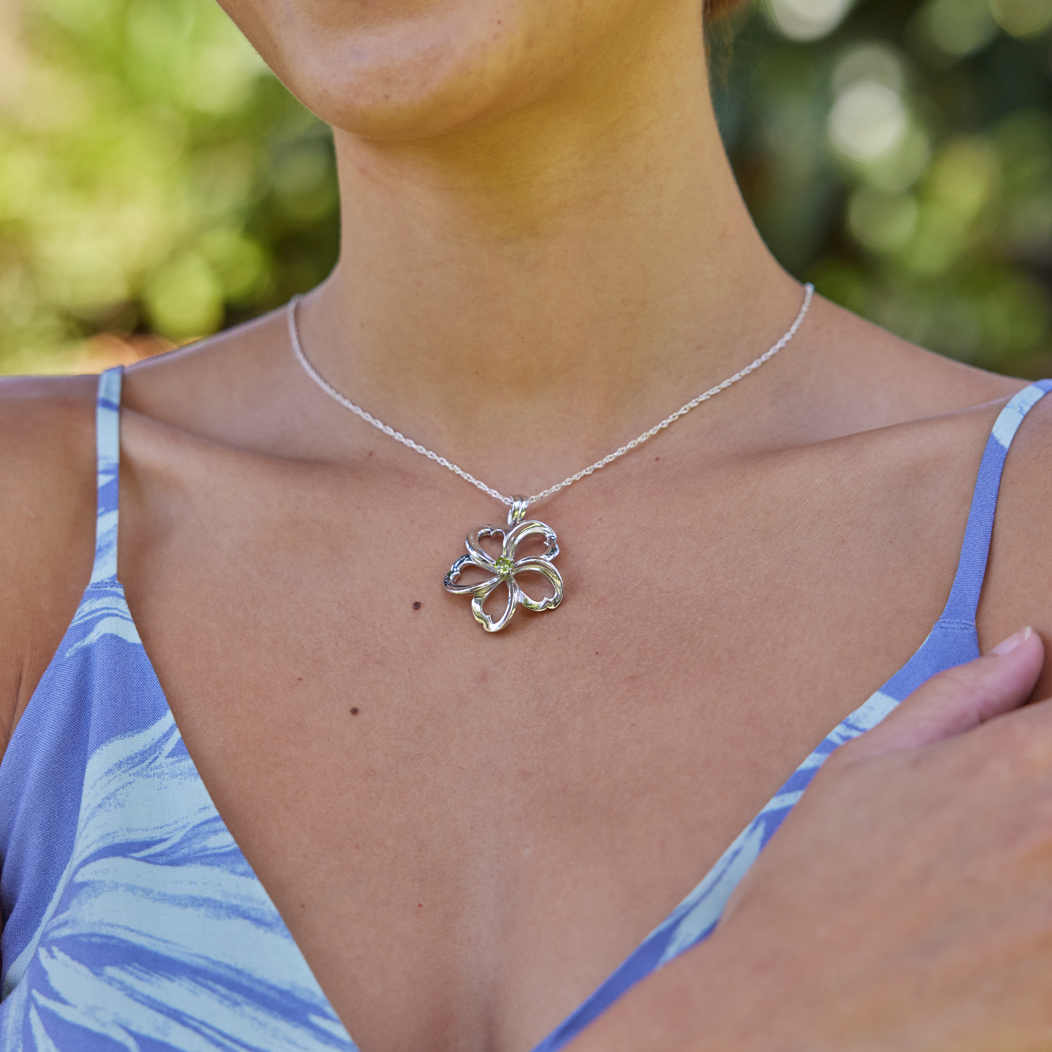 18" Plumeria Peridot Necklace in Sterling Silver - 30mm