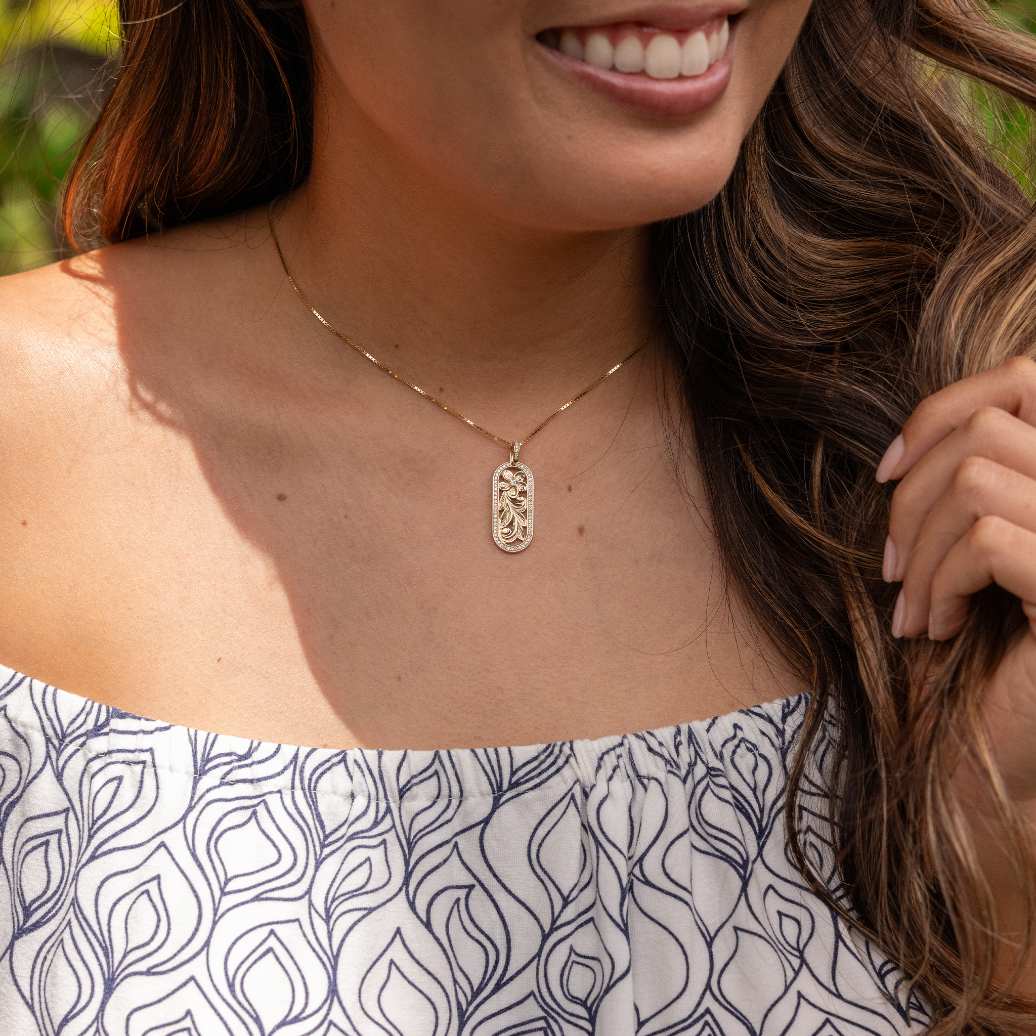 Hawaiian Heirloom Plumeria Pendant in Gold with Diamonds - 27mm