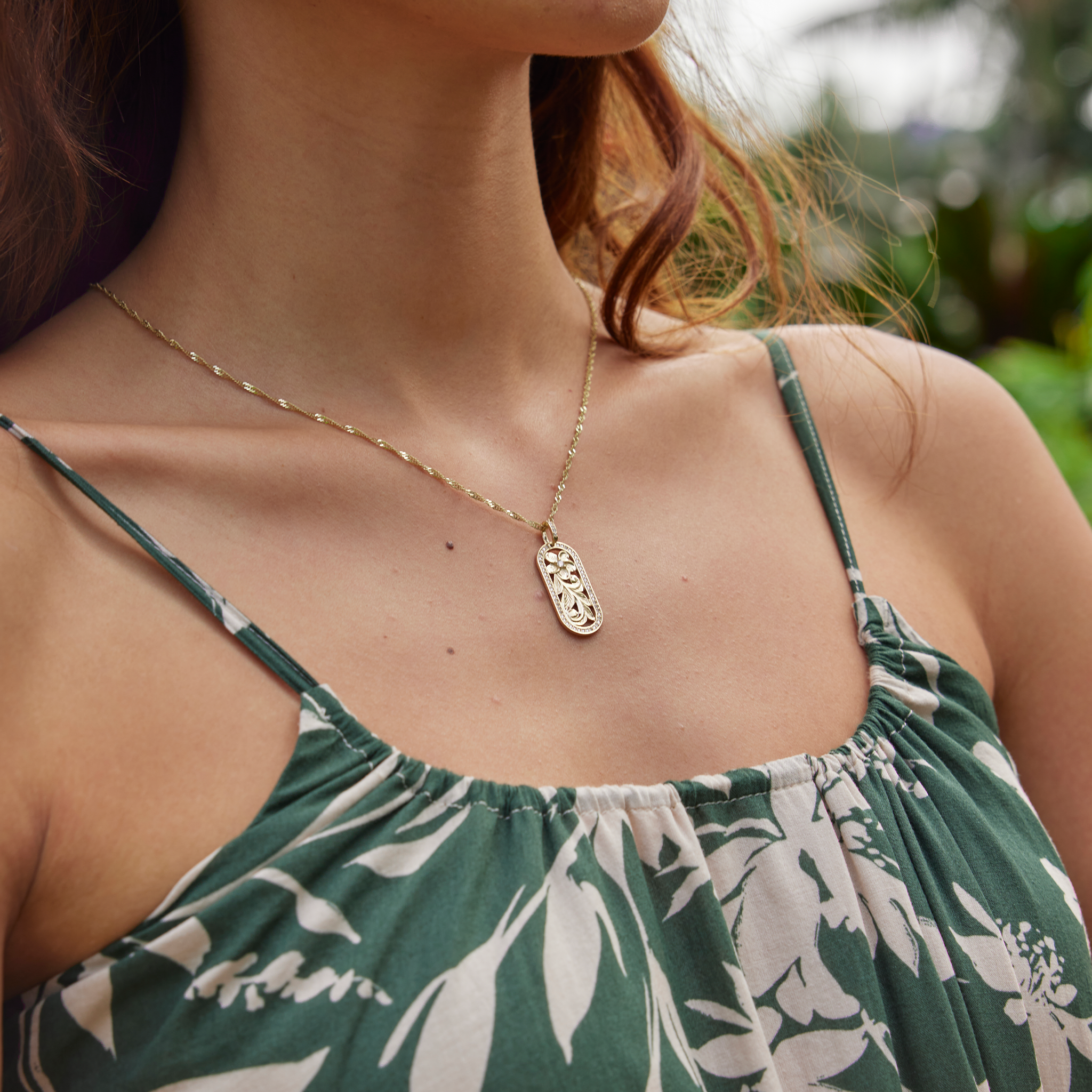 Hawaiian Heirloom Plumeria Pendant in Gold with Diamonds - 27mm