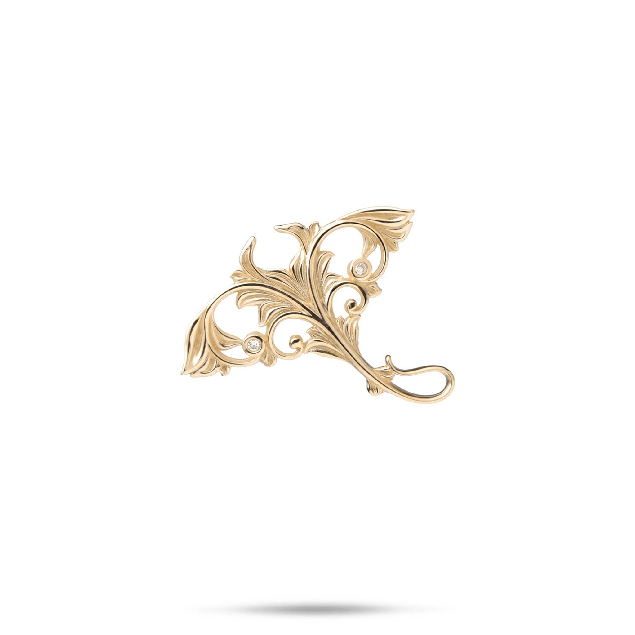 Living Heirloom Manta Ray Pendant in Gold with Diamonds - 23mm