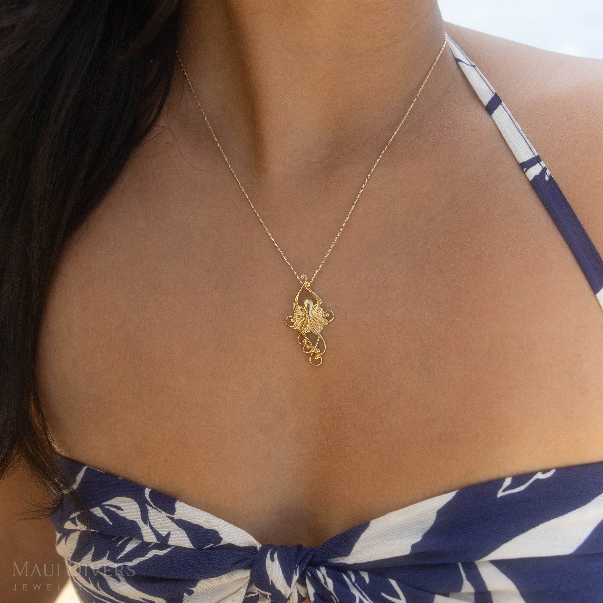 Living Heirloom Octopus Pendant in Gold - 36mm
