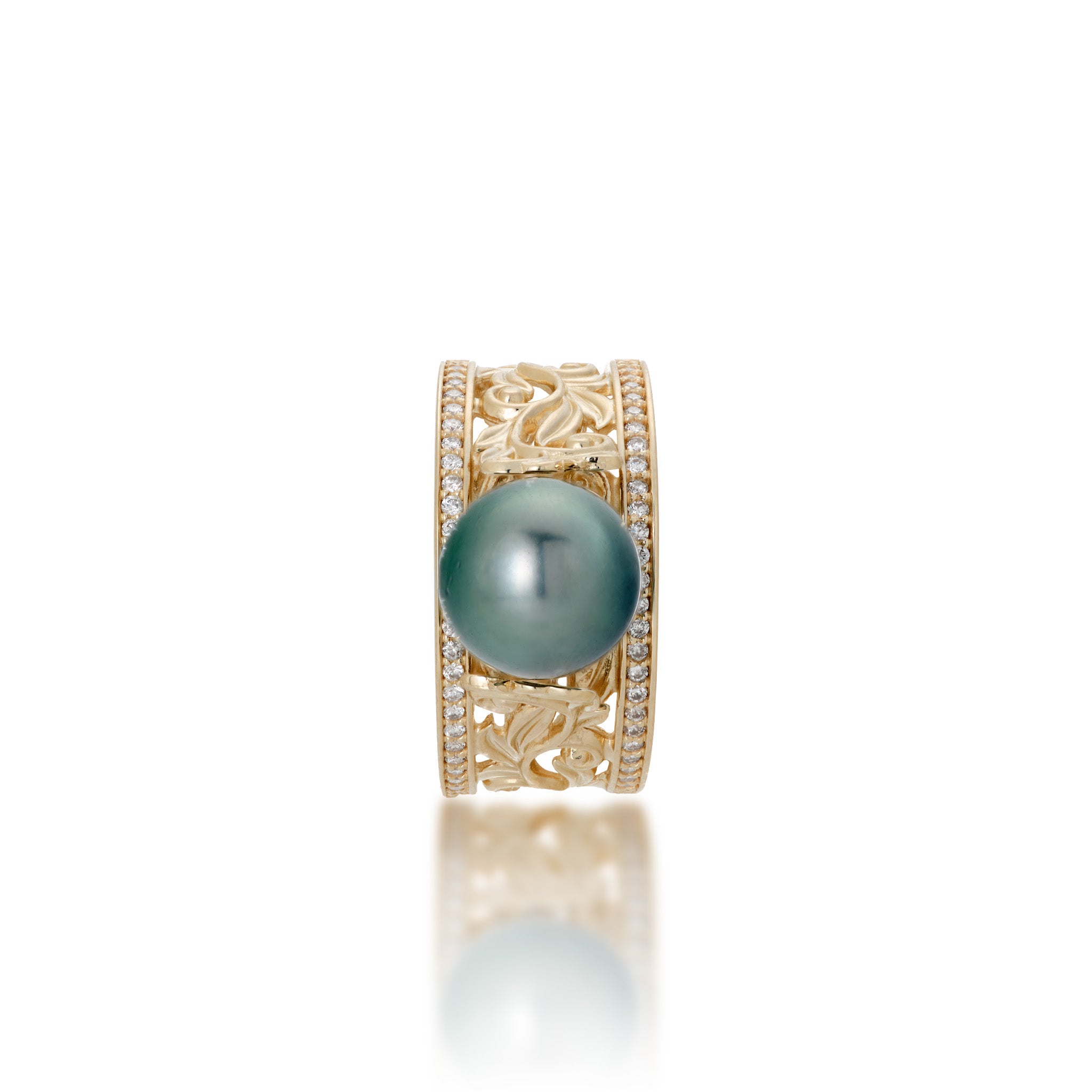 Top view of the 10mm Living Heirloom Tahitian Black Pearl Ring in Gold with Diamonds on a white background