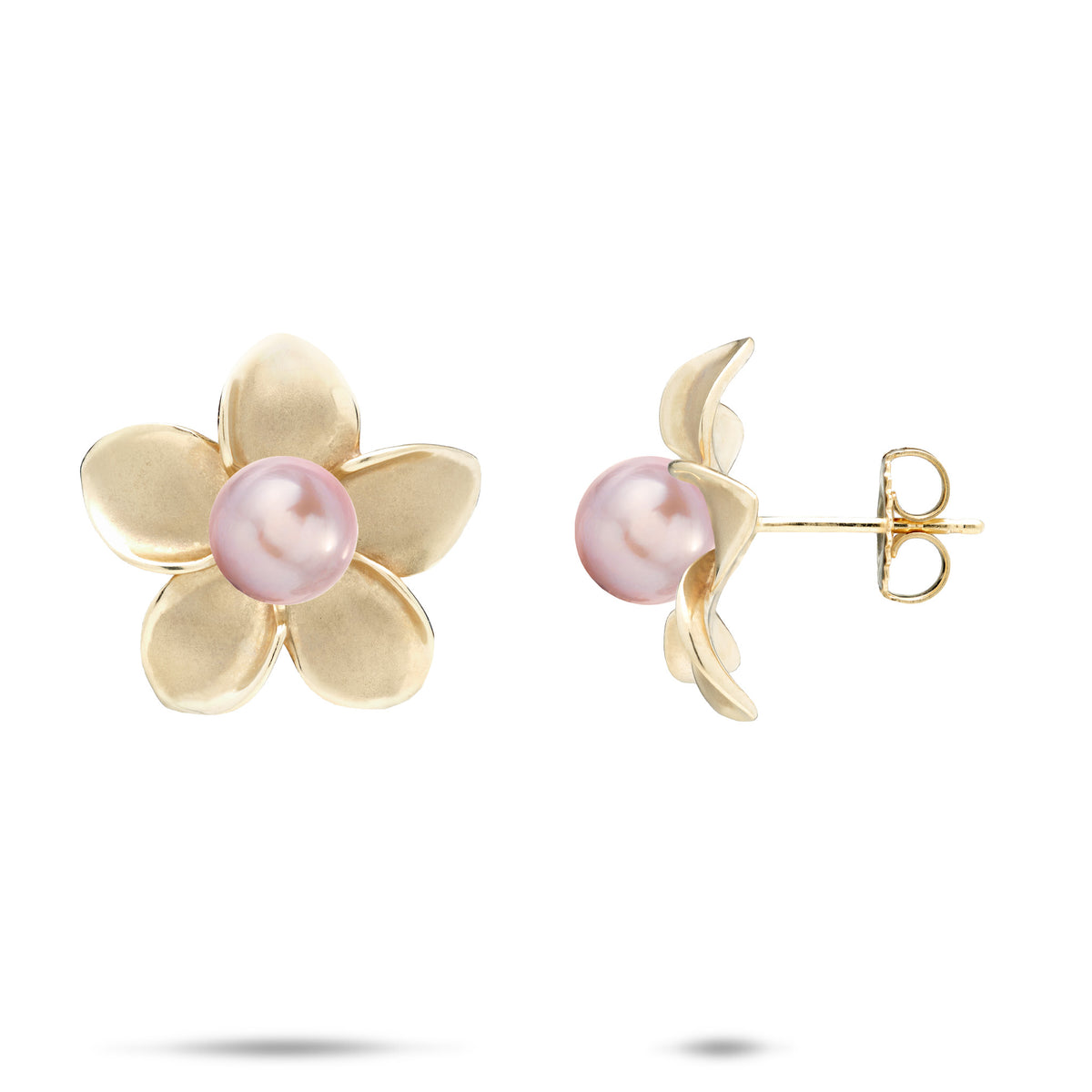 A pair of 18mm 14k yellow gold plumeria flower earrings with a lavender freshwater pearl at the center, shown with a front and side view against a white background