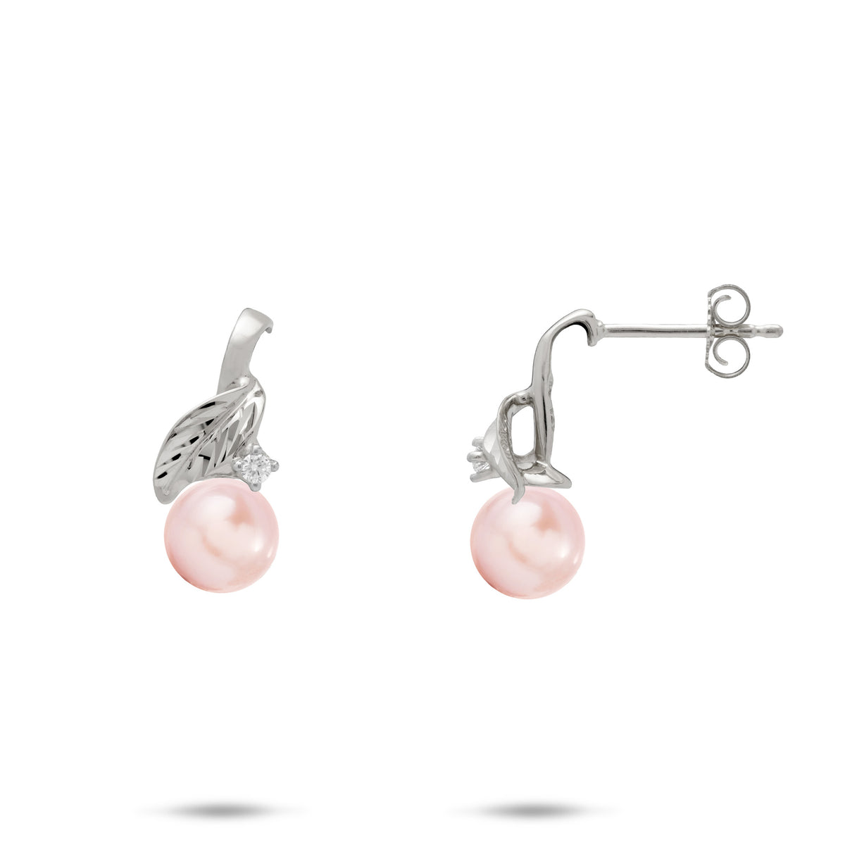 A pair of 14k white gold diamond-cut maile lef stud earrings with a single diamond accent and pink freshwater pearl, shown with a front and side view against a white background
