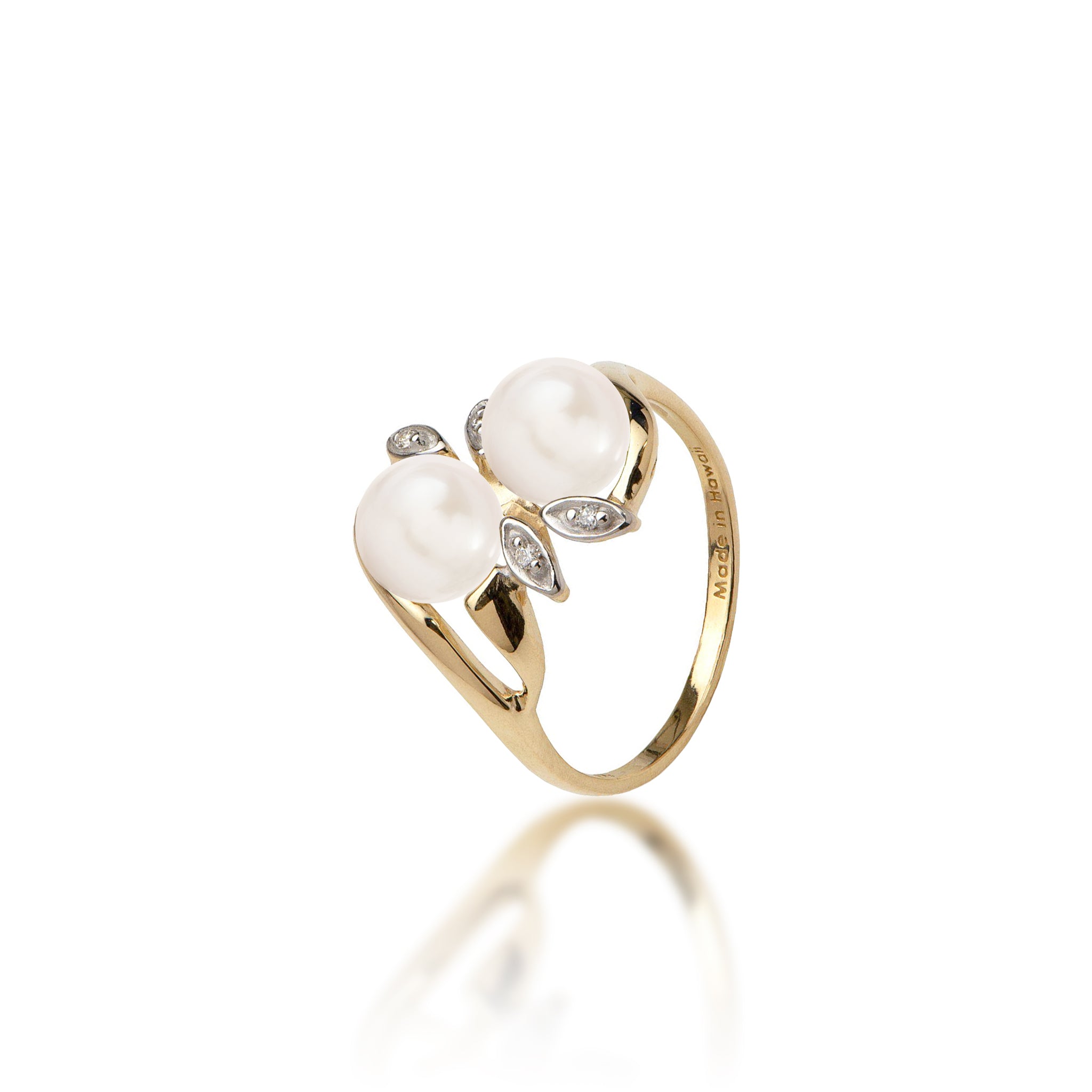 Pick A Pearl Maile Ring in Gold with Diamonds