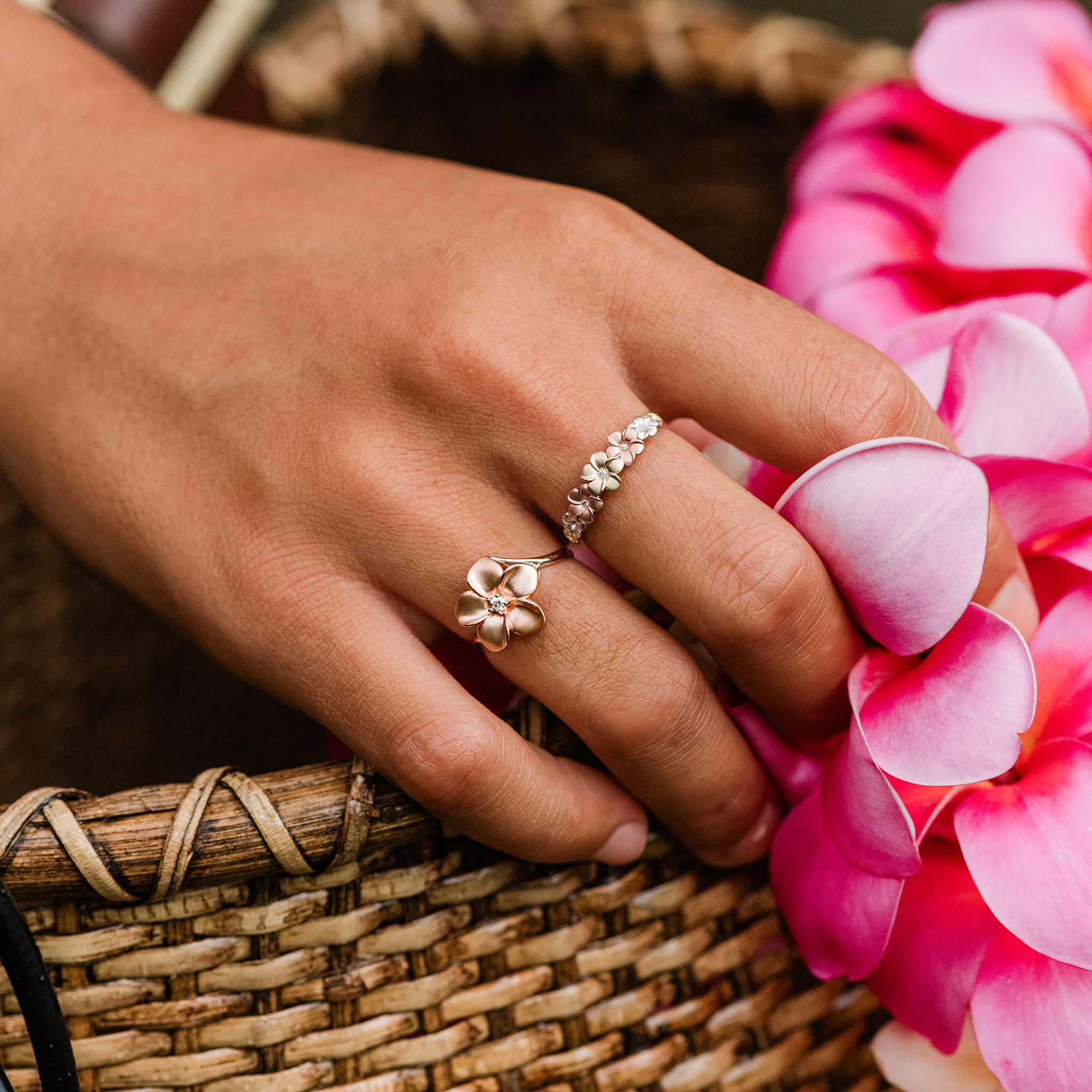 Plumeria Ring in Rose Gold with Diamond - 13mm