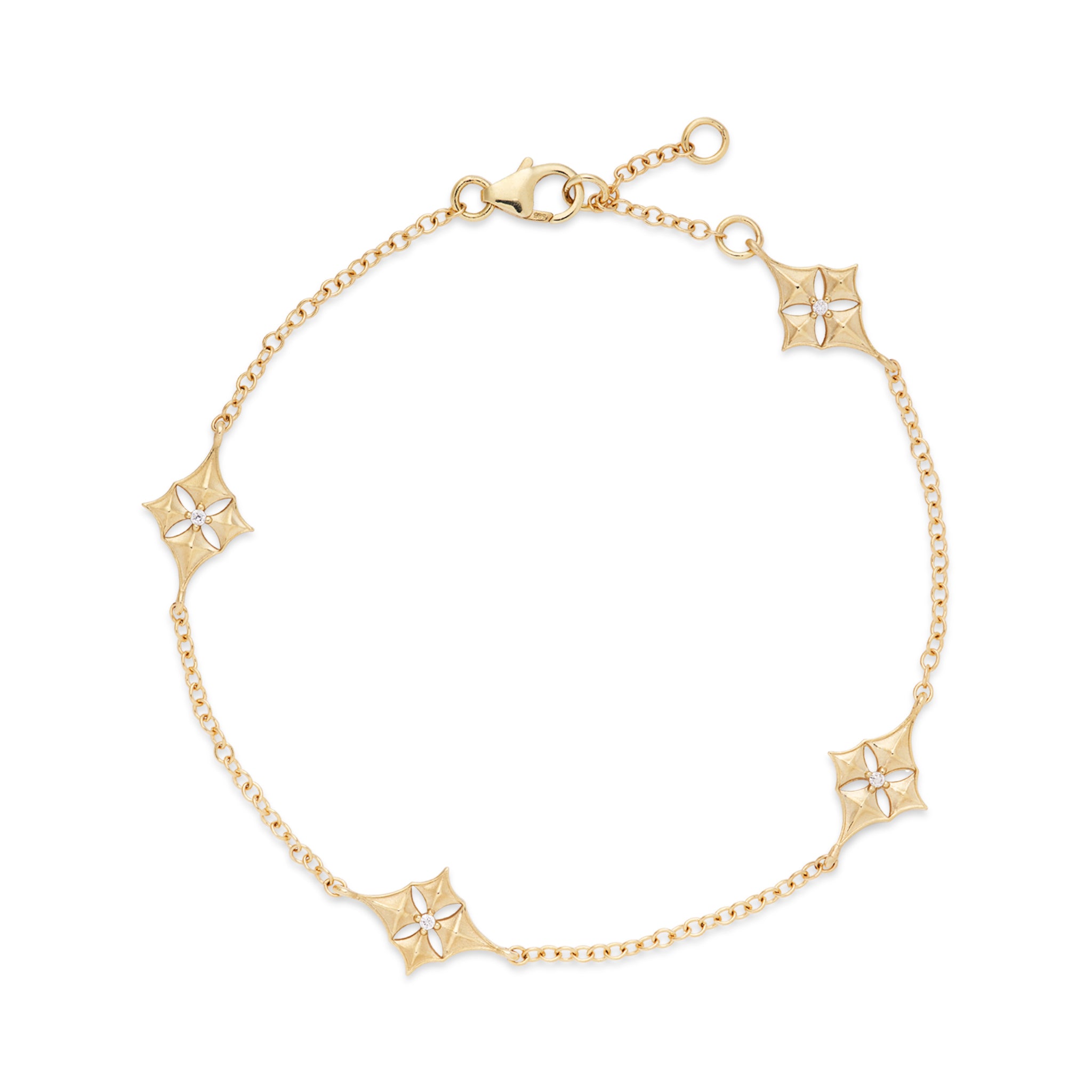 7-8" Adjustable Hawaiian Quilted Star Bracelet in Gold with Diamonds