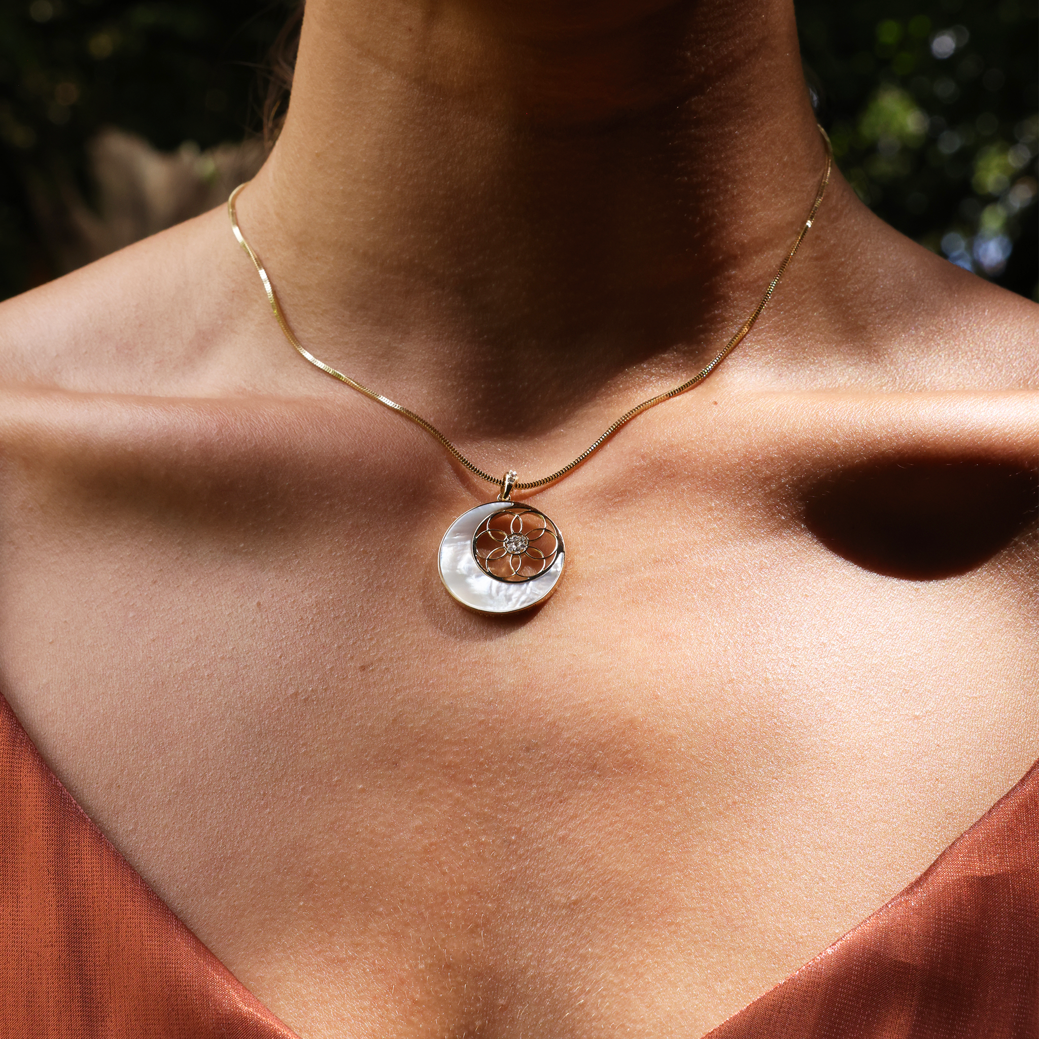 Moon & Protea Star Mother of Pearl Pendant in Gold with Diamonds - 25mm