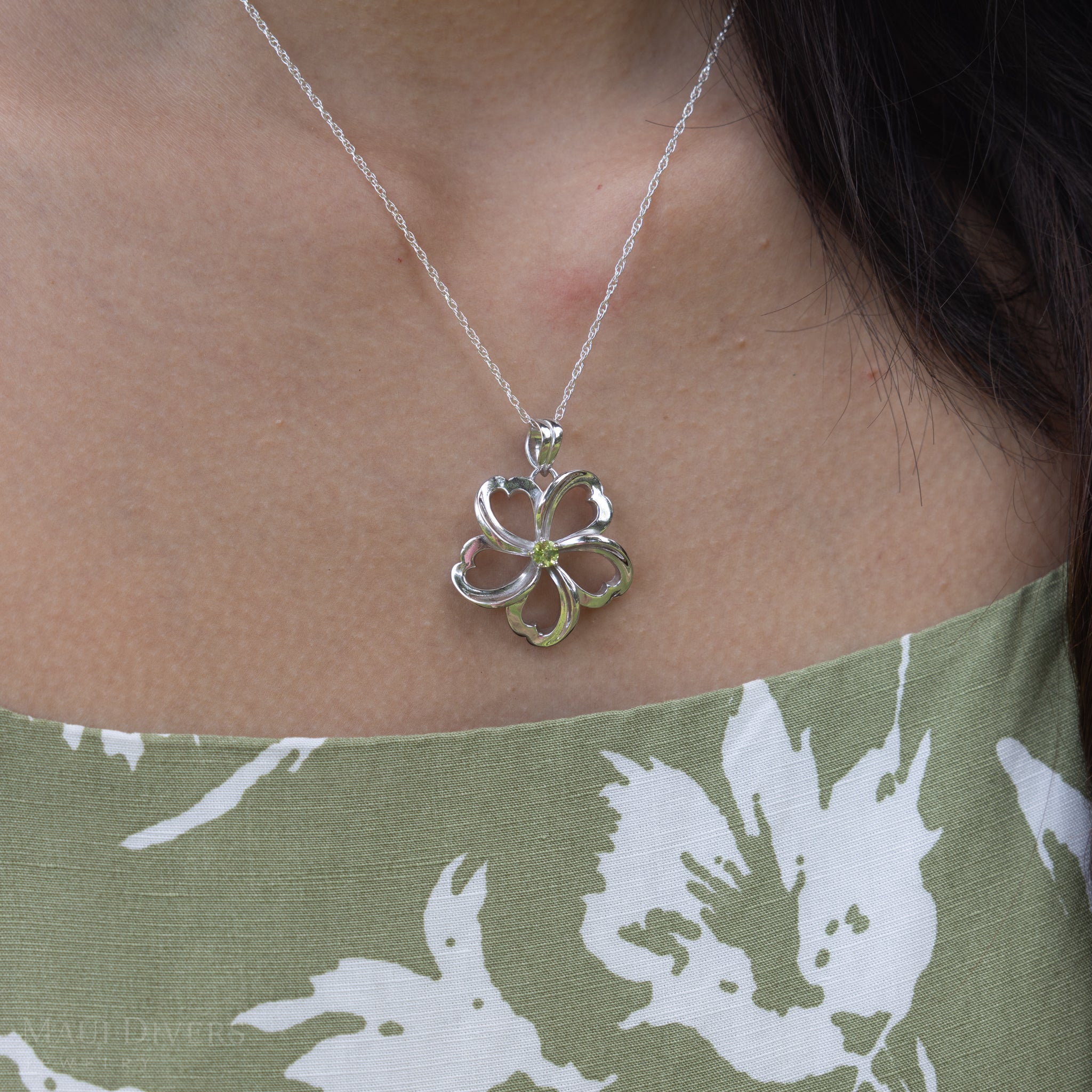 18" Plumeria Peridot Necklace in Sterling Silver - 30mm