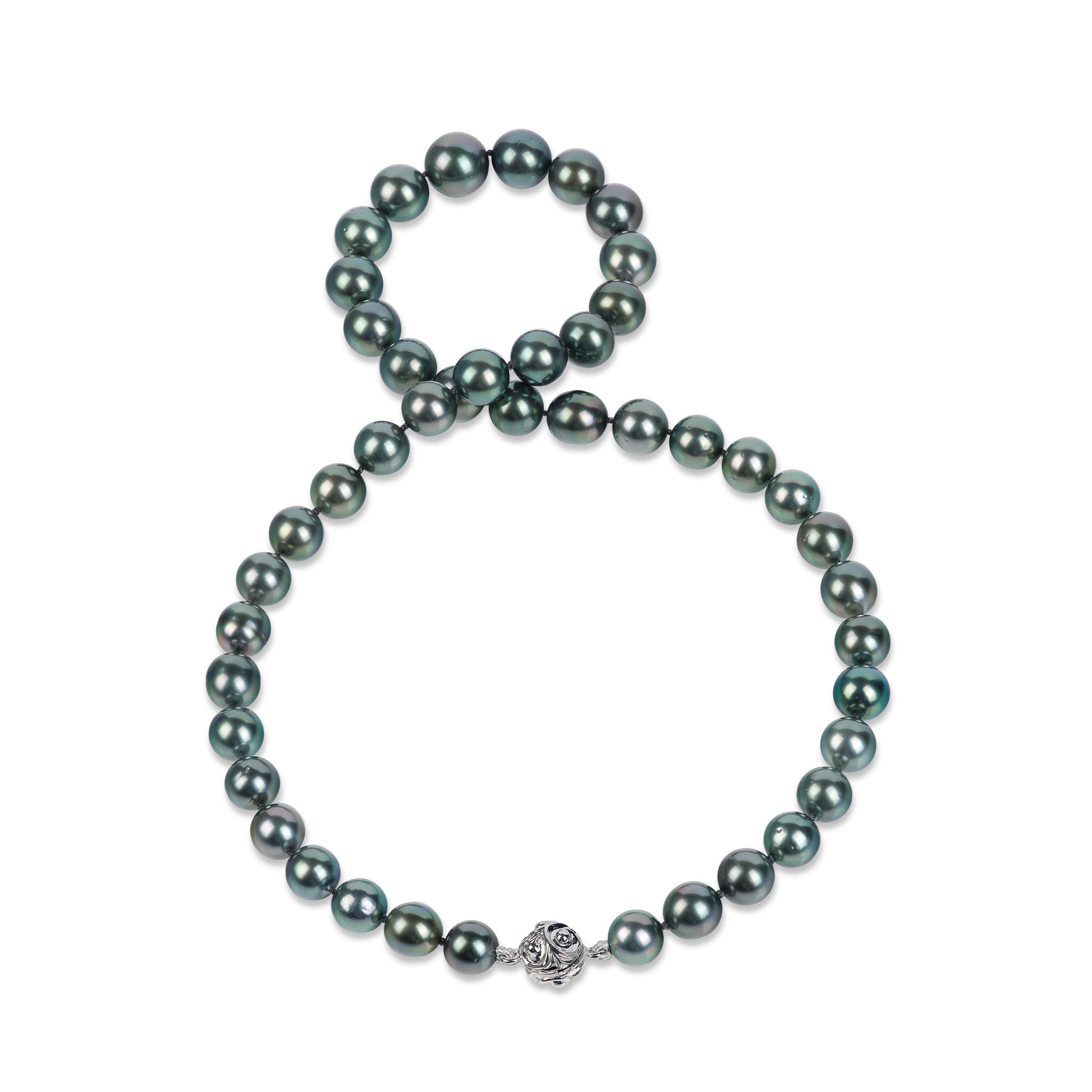 17-19" Tahitian Black Pearl Strand with Magnetic White Gold Clasp - 8-11mm