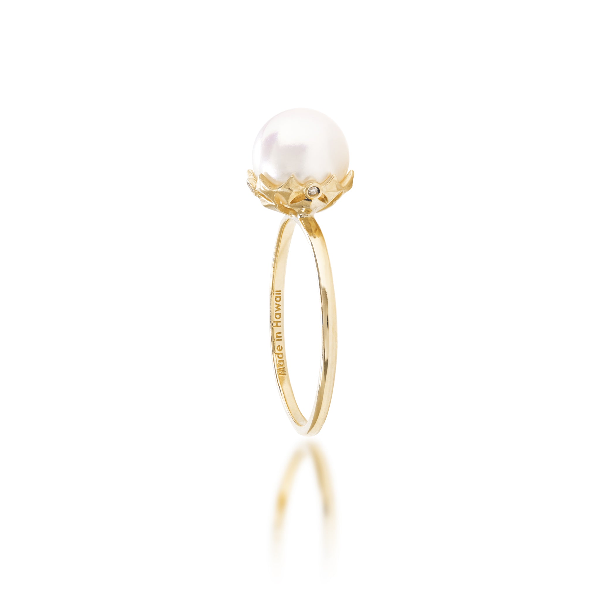 Hawaiian Quilted Star Akoya White Pearl Ring in Gold with Diamonds - 8mm