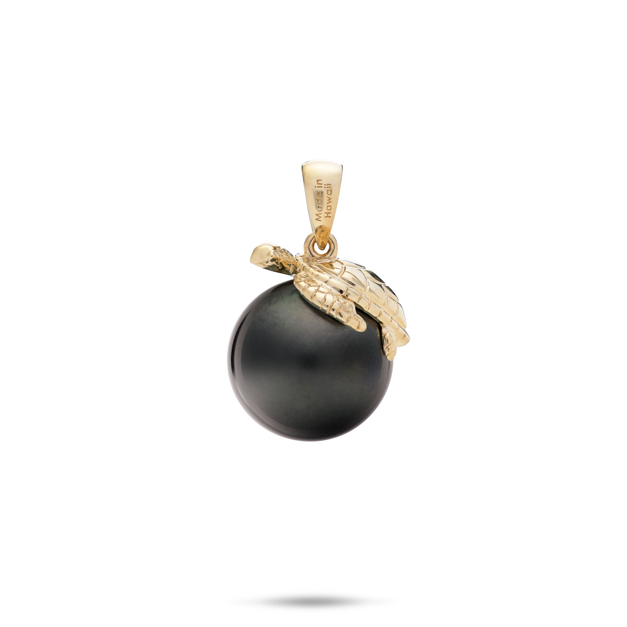 Backside view of the Honu (Sea Turtle) 13-14mm Tahitian black pearl pendant in 14k yellow gold on a white background