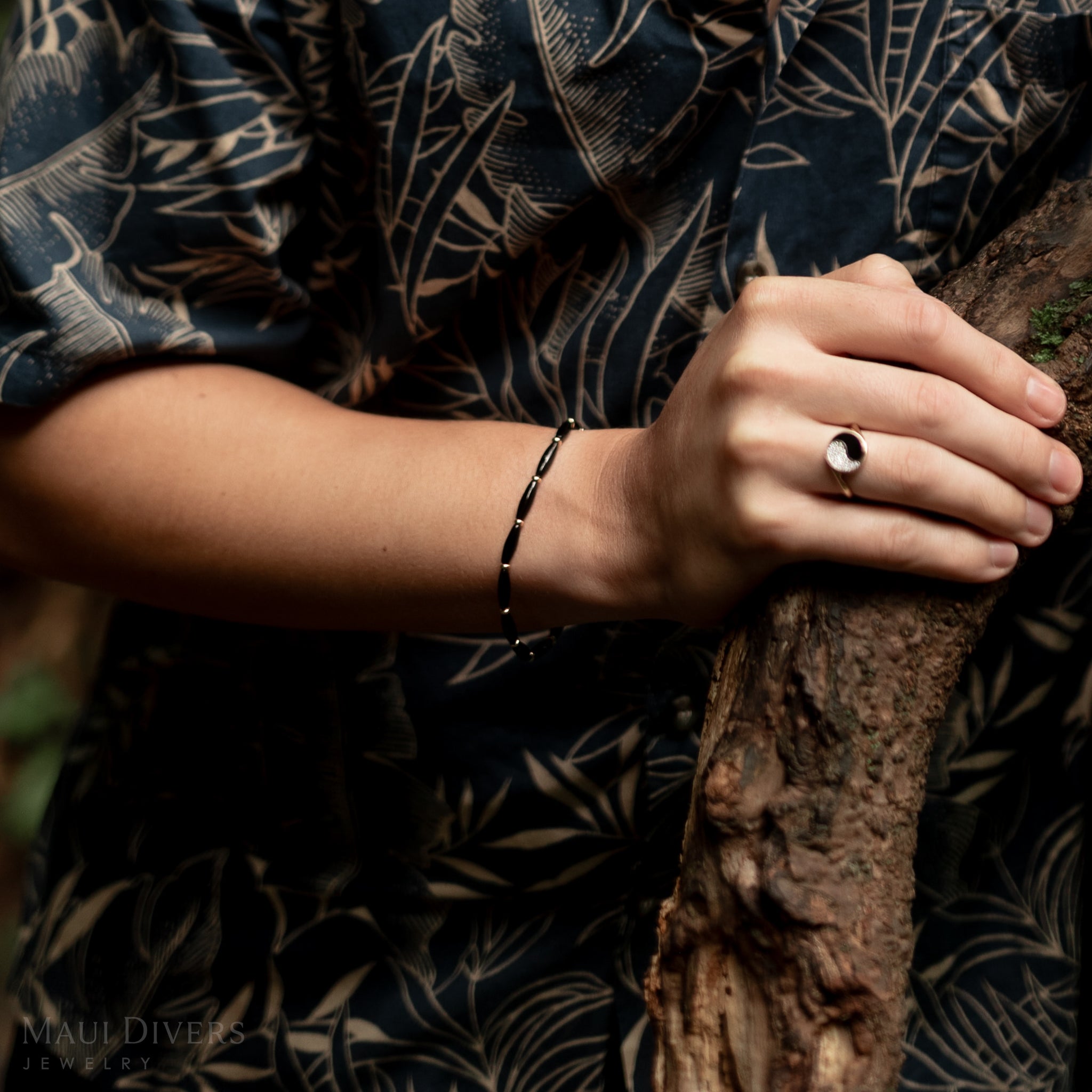 Black Coral Bracelet in Gold - Size 7-7.5"