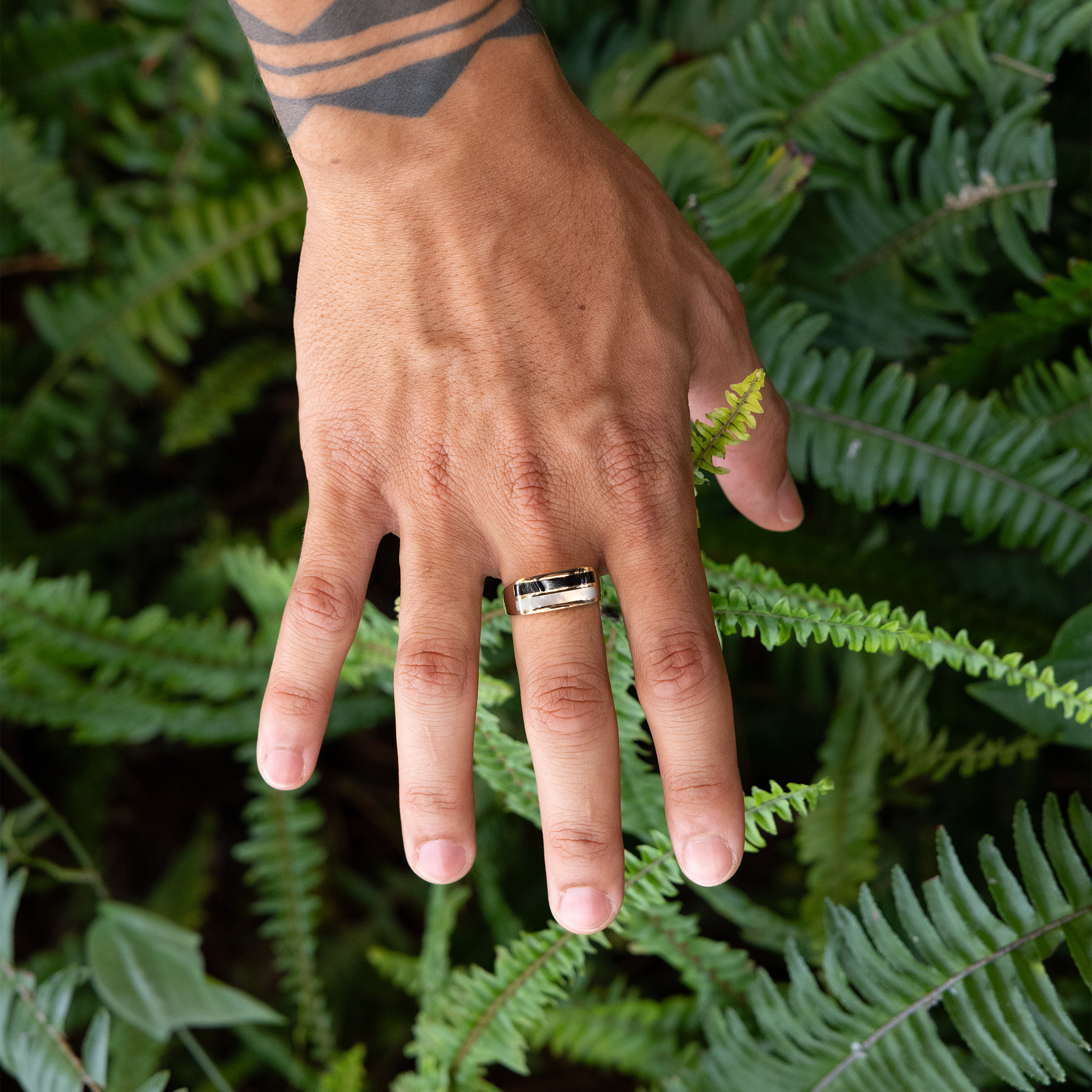 Black Coral Ring in Gold with Mother of Pearl