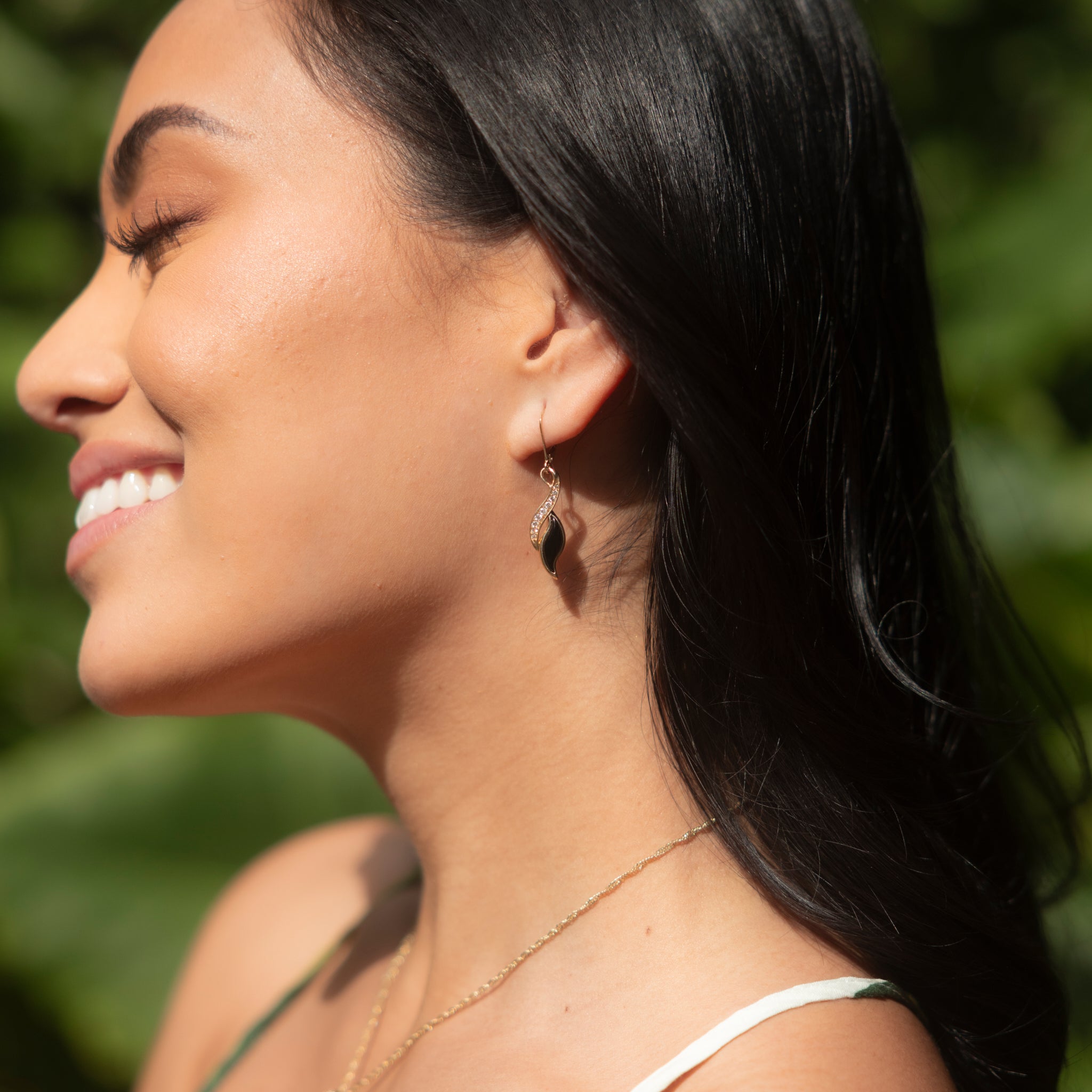 Paradise Black Coral Earrings in Gold with Diamonds