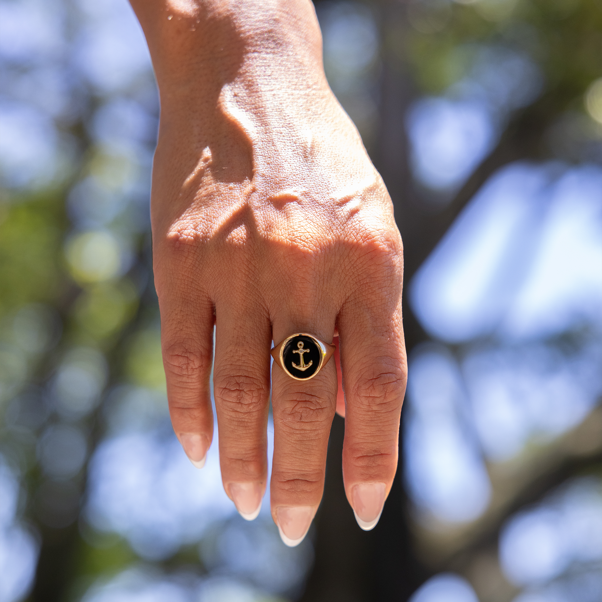 Sealife Anchor Black Coral Signet Ring in Gold with Diamond - 14mm