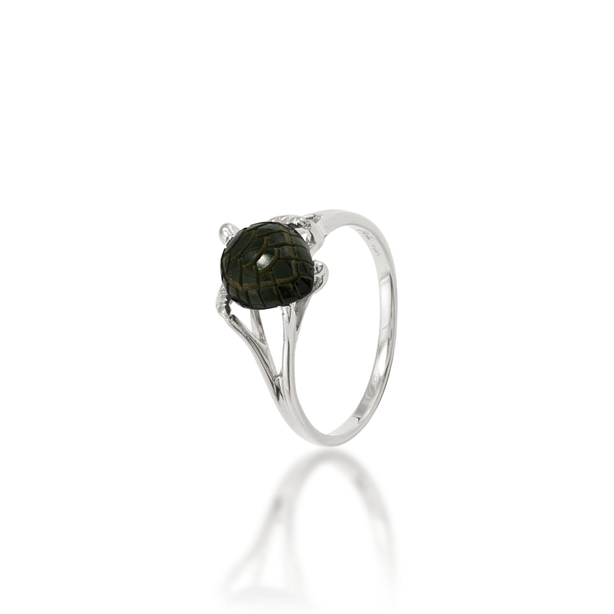 Honu Black Coral Ring in White Gold - 11mm