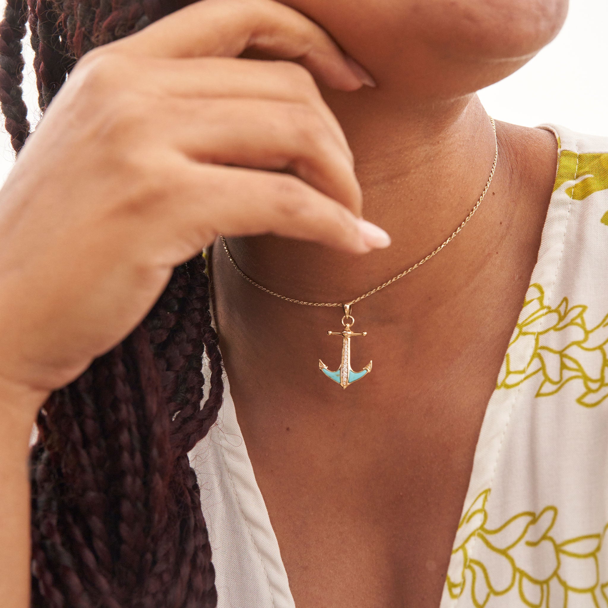 Sealife Anchor Turquoise Pendant in Gold with Diamonds - 28mm