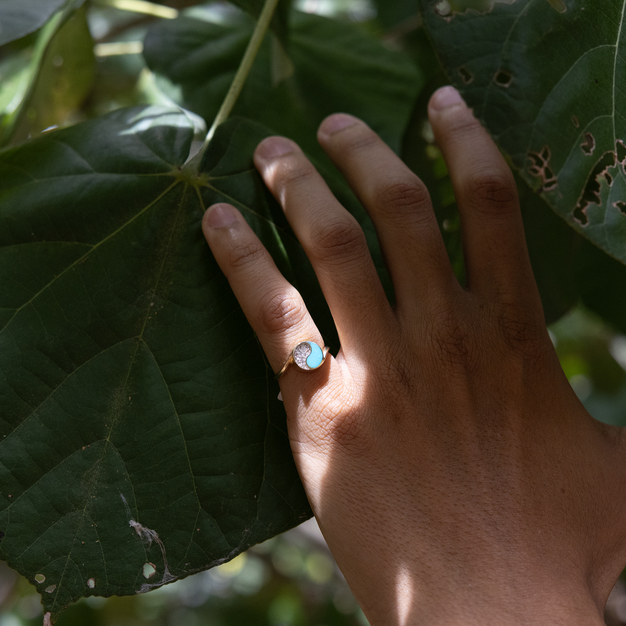 Yin Yang Turquoise Ring in Gold with Diamonds - 10mm