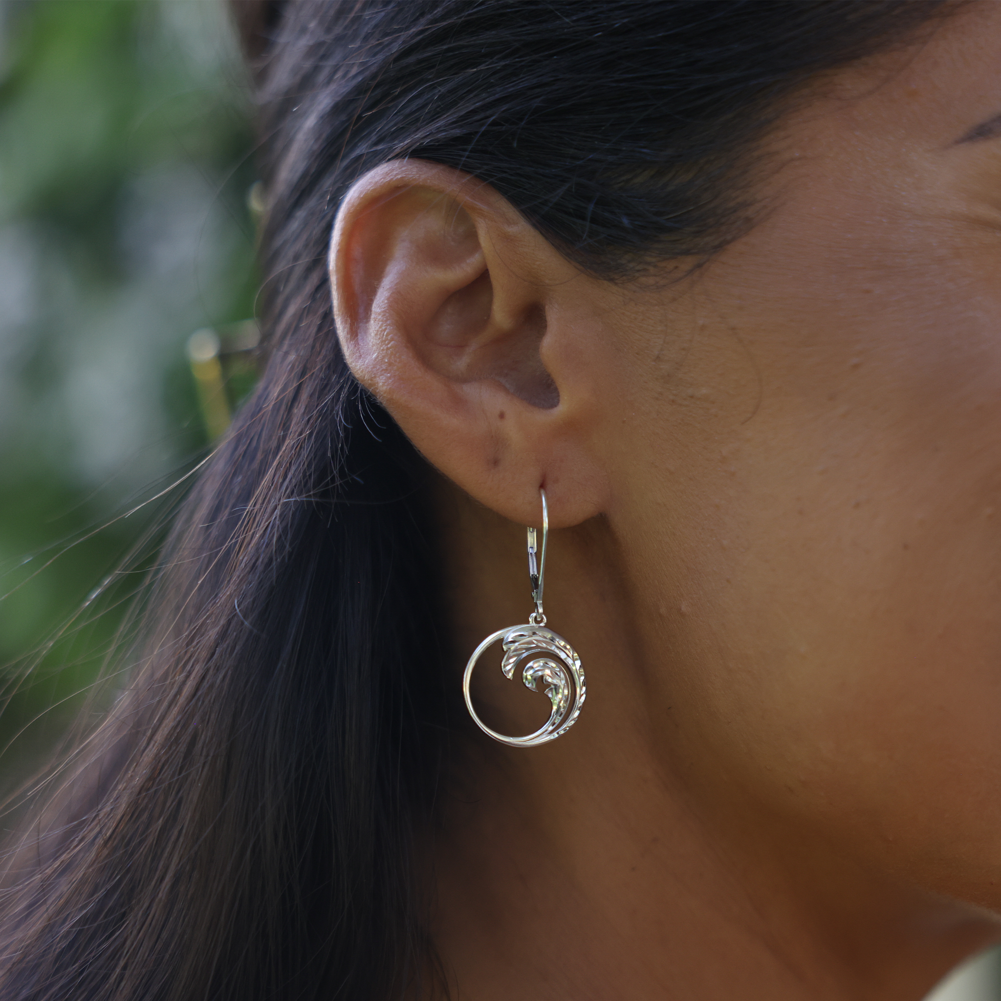 Nalu Earrings in Sterling Silver - 18mm