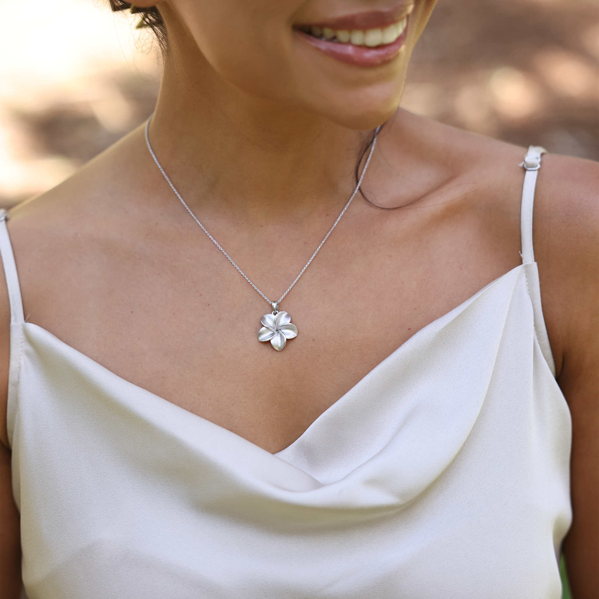 Plumeria Pendant in Sterling Silver - 21mm