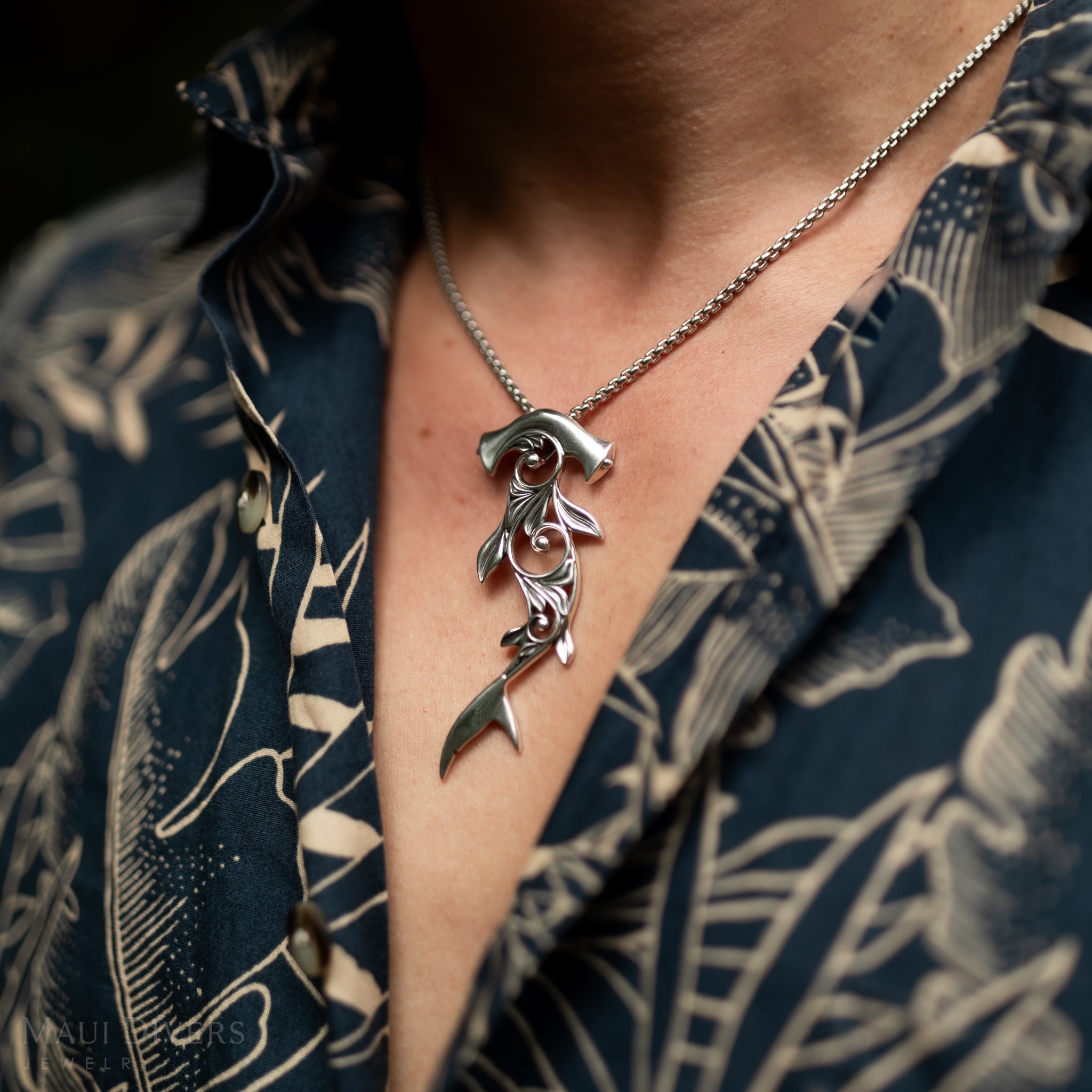 Living Heirloom Hammerhead Shark Pendant in Sterling Silver - 70mm