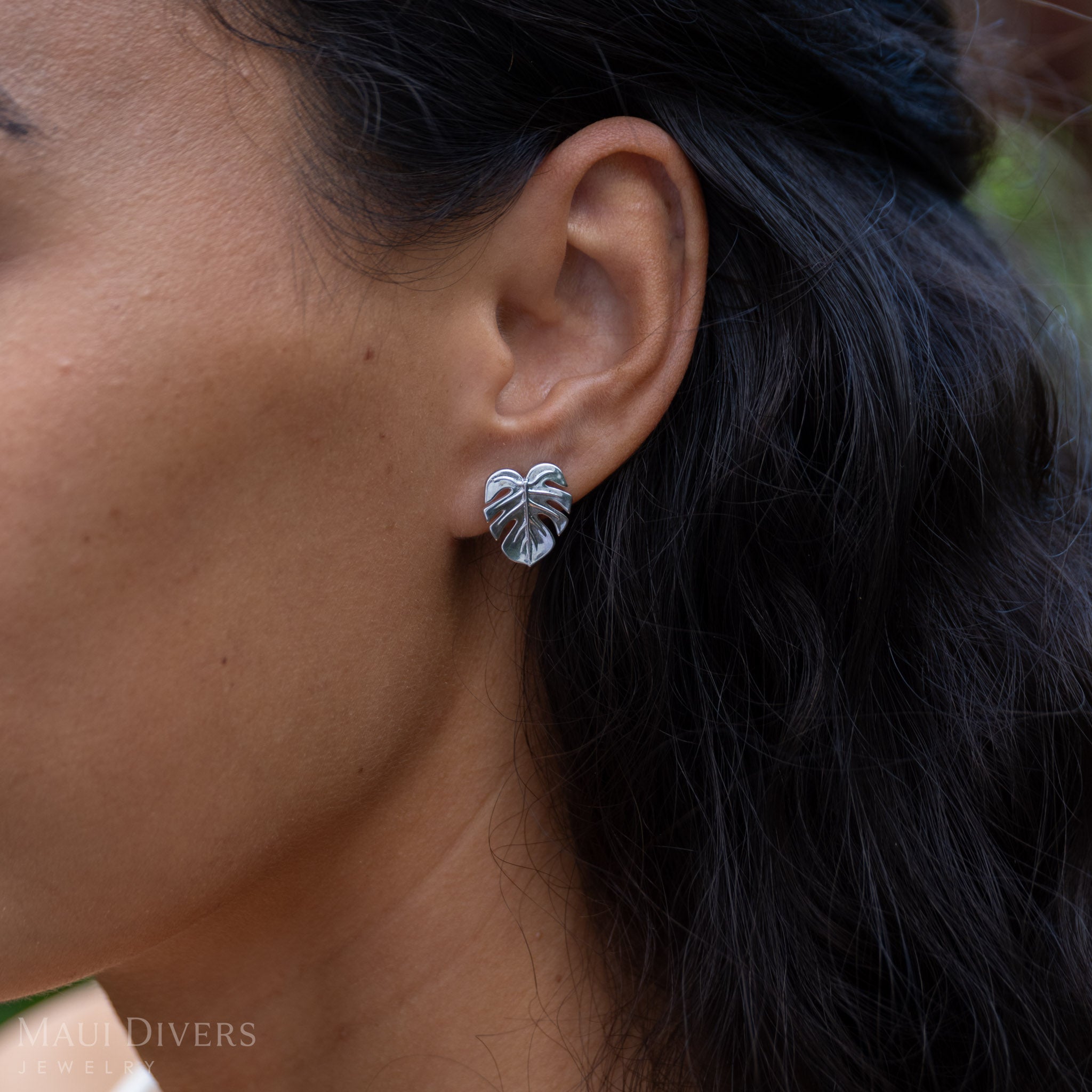 Monstera Earrings in Sterling Silver - 16mm
