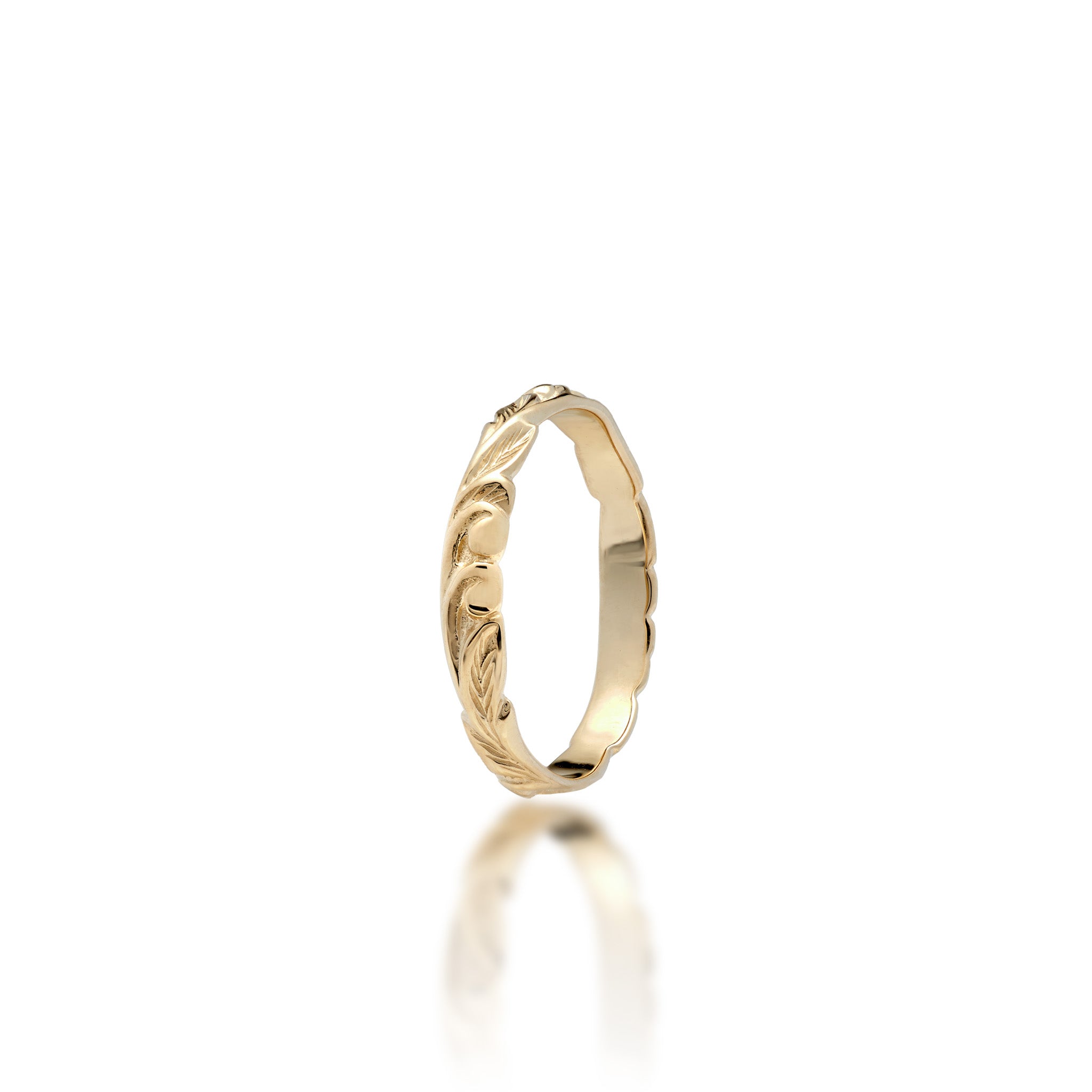 3mm Hawaiian Heirloom Ring in 14k Yellow Gold with maile leaf and fern scrollwork, shown on a white background