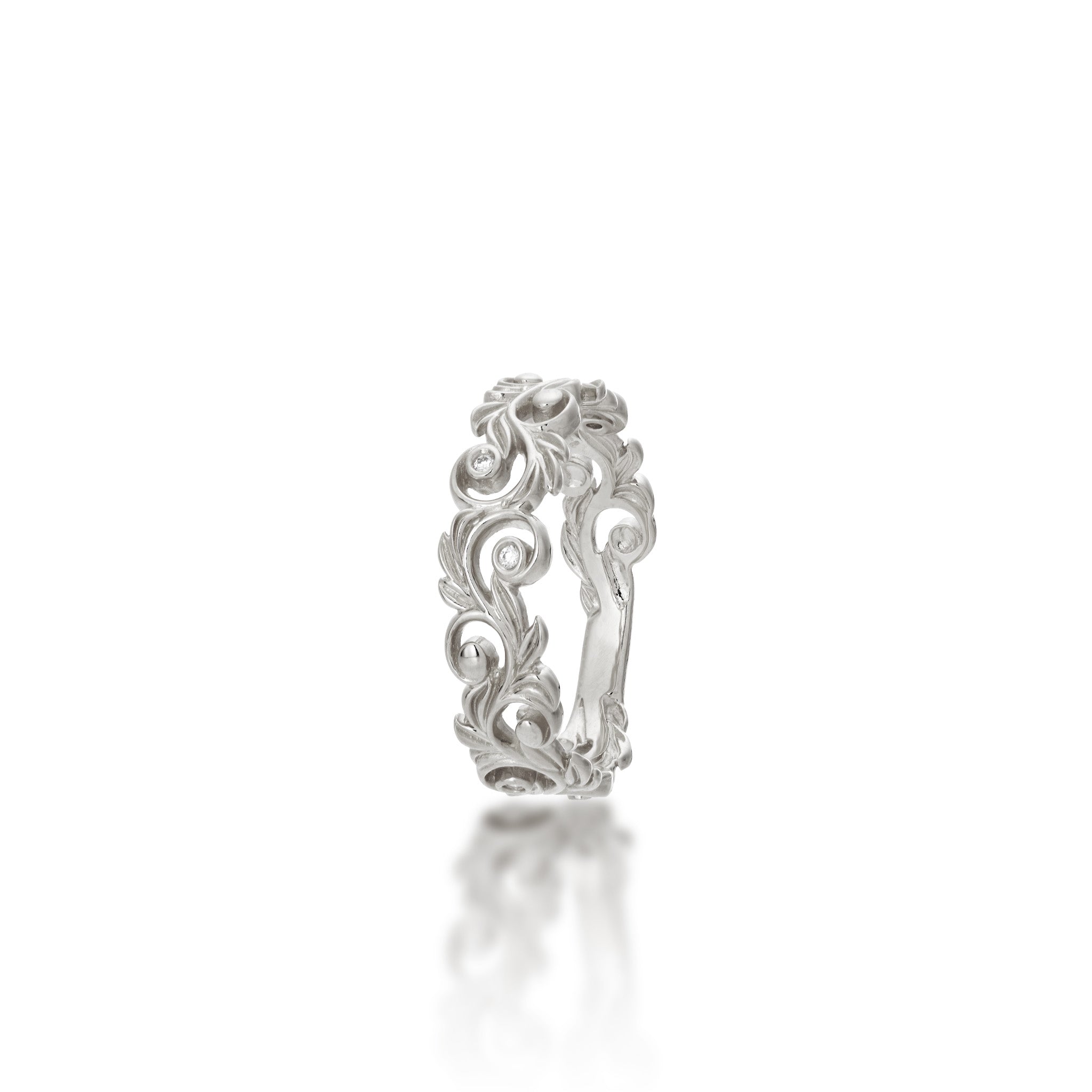 Angle view of the 6mm Living Heirloom Ring in White Gold with Diamonds on a white background