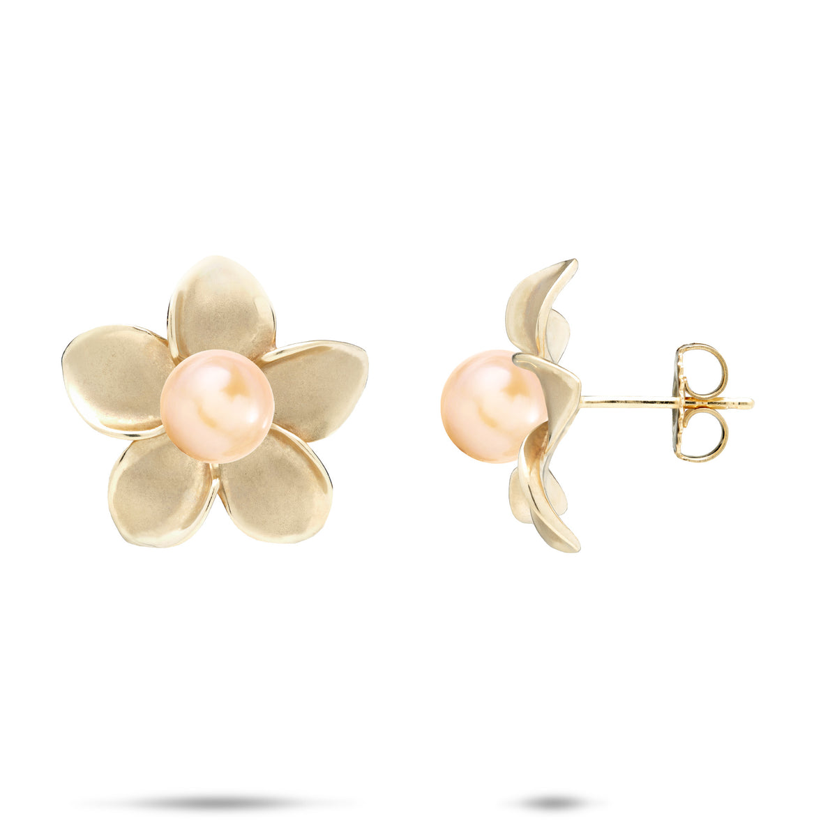 A pair of 18mm 14k yellow gold plumeria flower earrings with a peach freshwater pearl at the center, shown with a front and side view against a white background