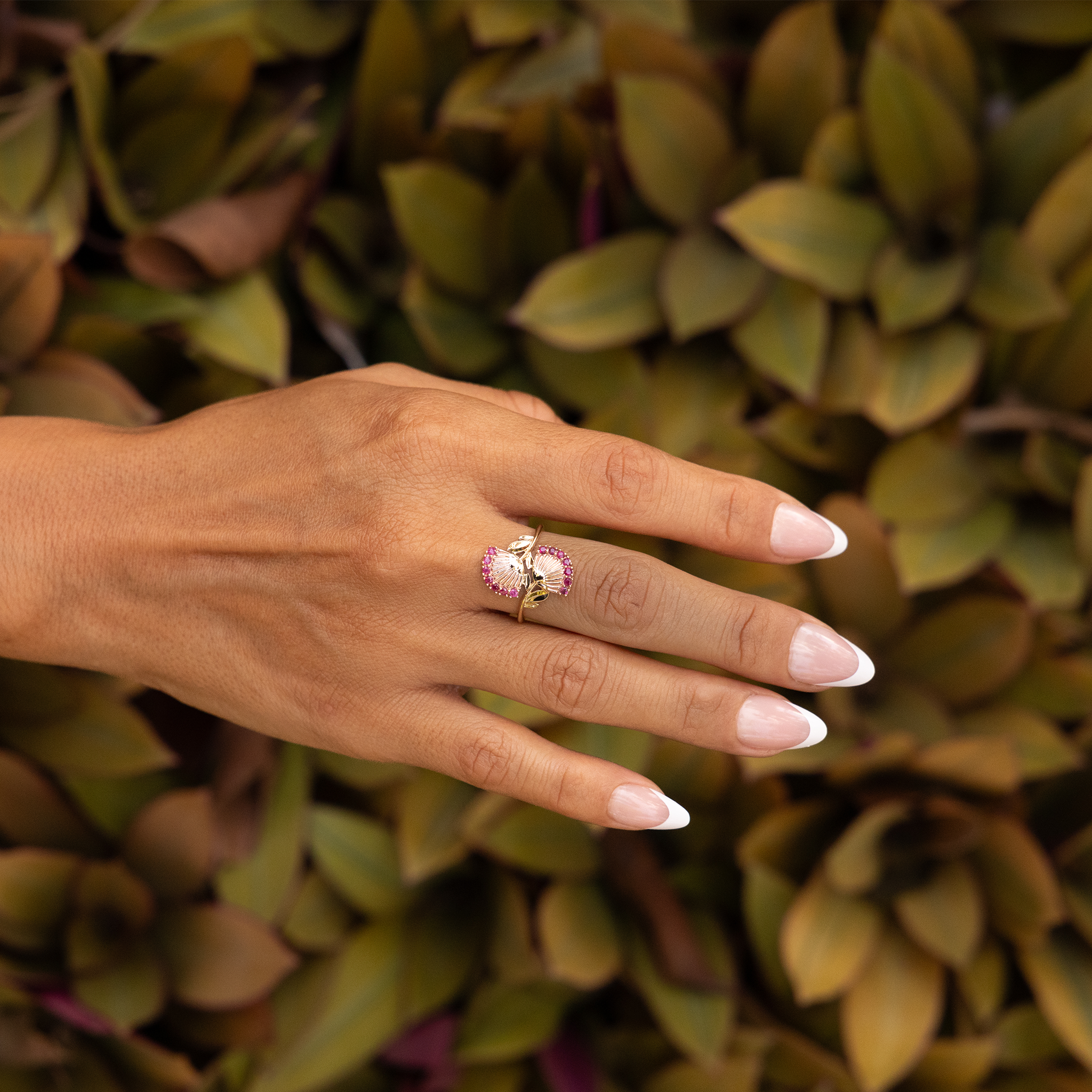 ʻŌhiʻa Lehua Ruby Ring in Two Tone Gold - 18mm