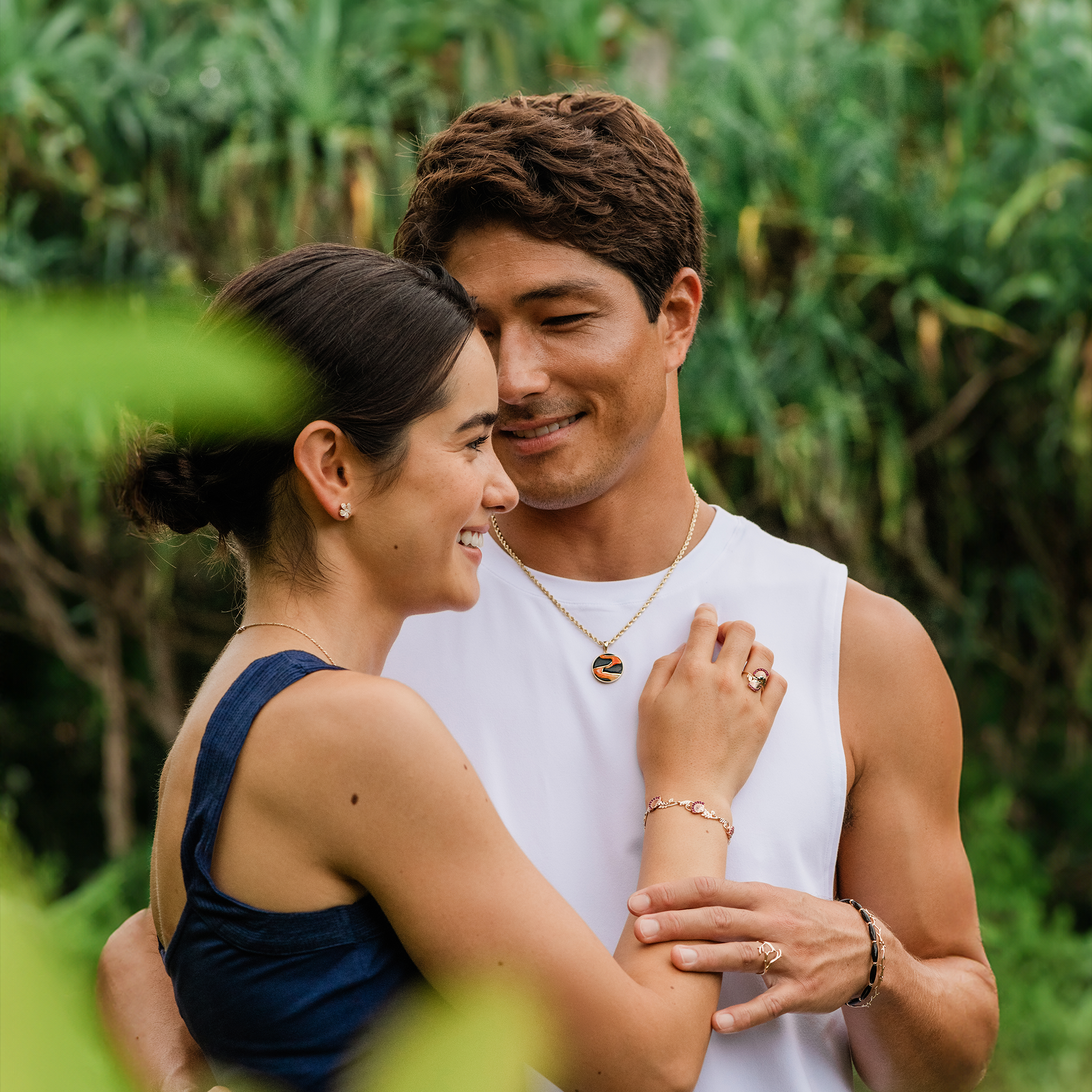 ʻŌhiʻa Lehua Ruby Ring in Two Tone Gold - 18mm