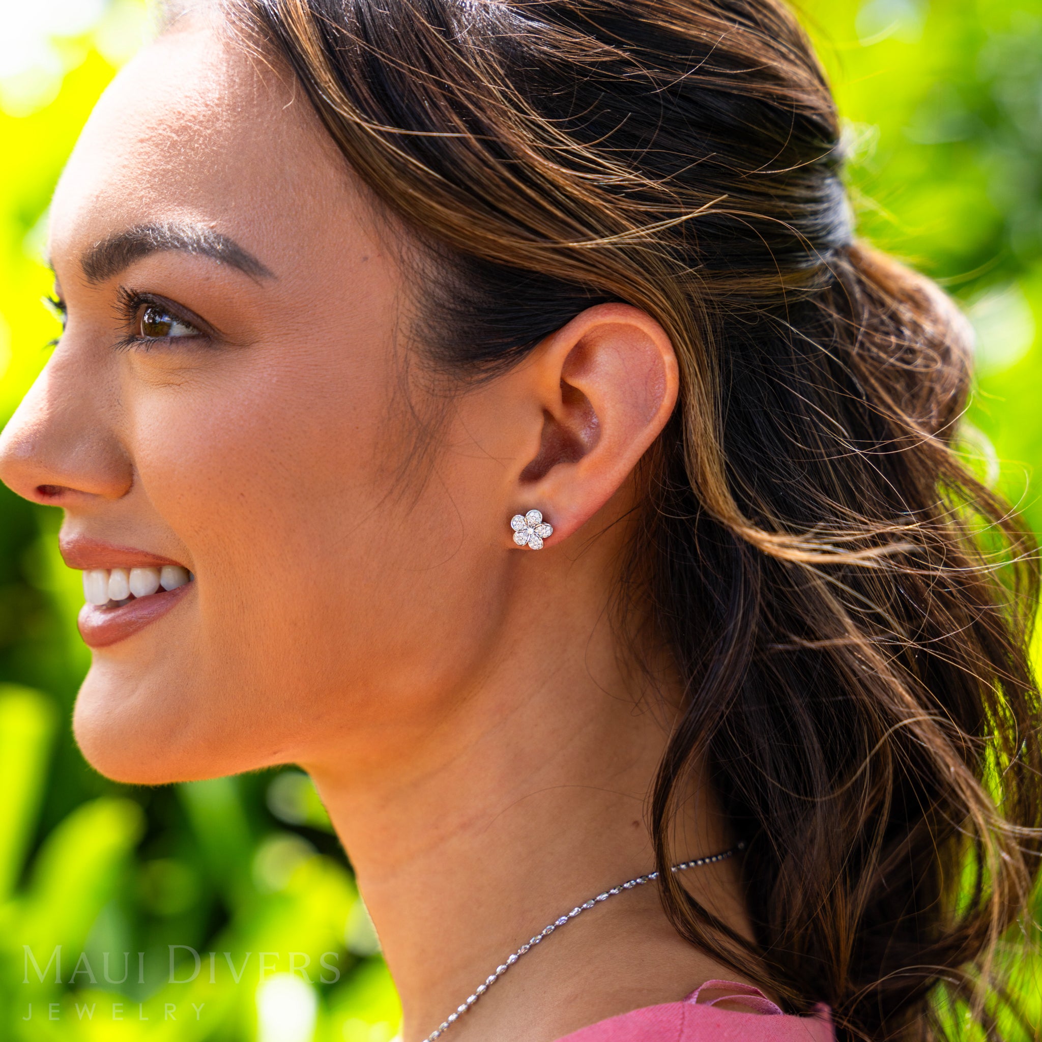 Plumeria Earrings in White Gold with Diamonds - 11mm