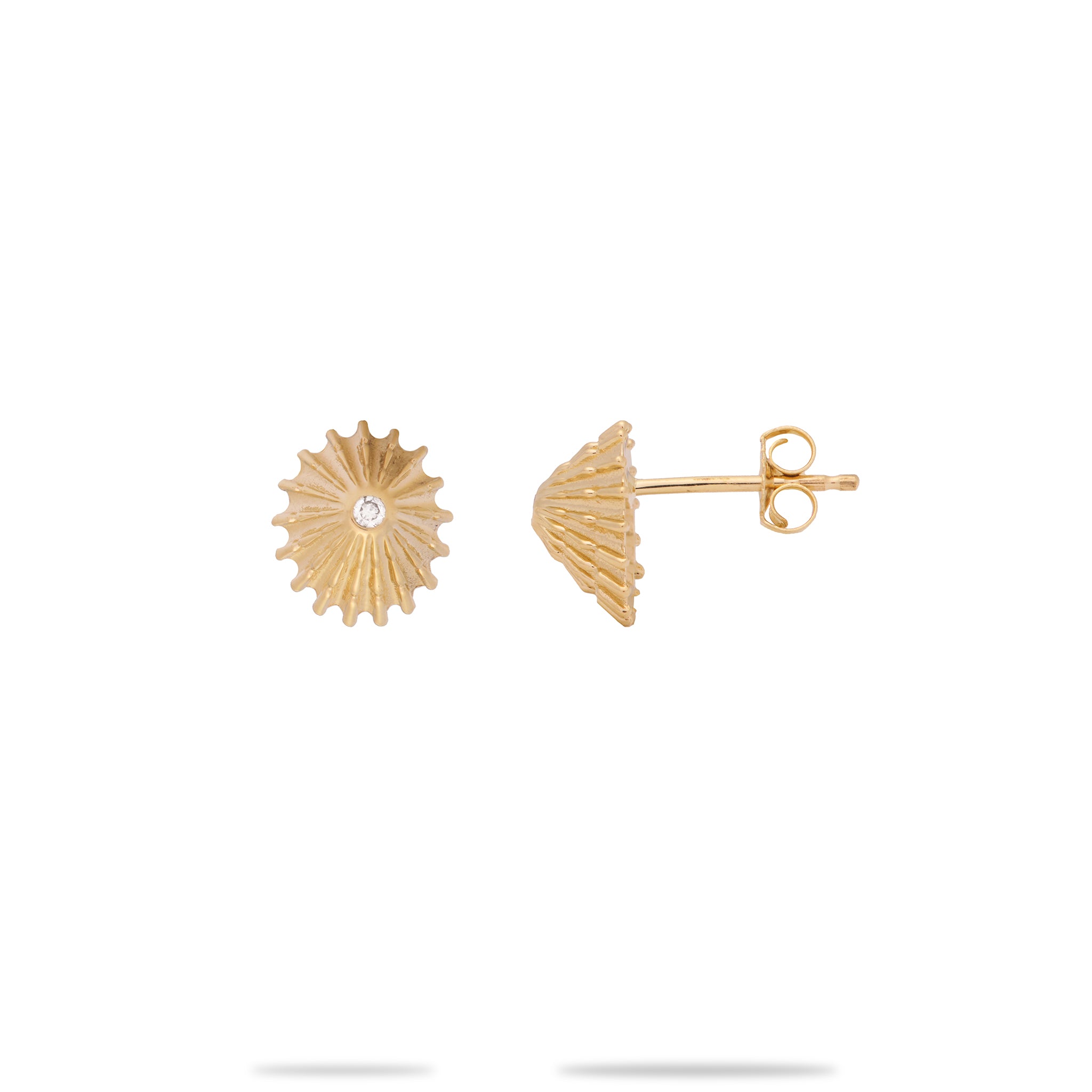 ʻOpihi Earrings in Gold with Diamonds - 10mm