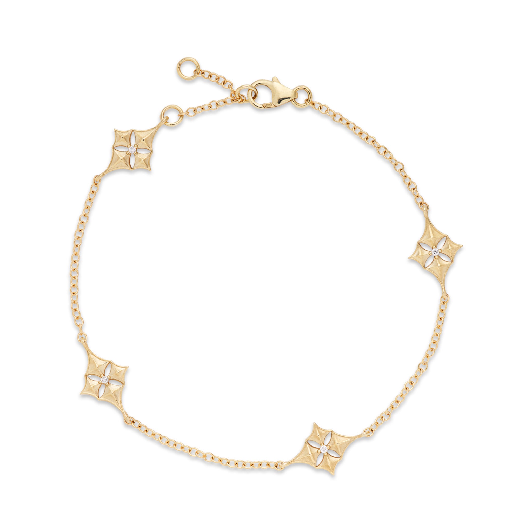 Top-down view of the 7-8" Adjustable Hawaiian Quilted Star Bracelet in 14k. Yellow Gold with Diamonds.